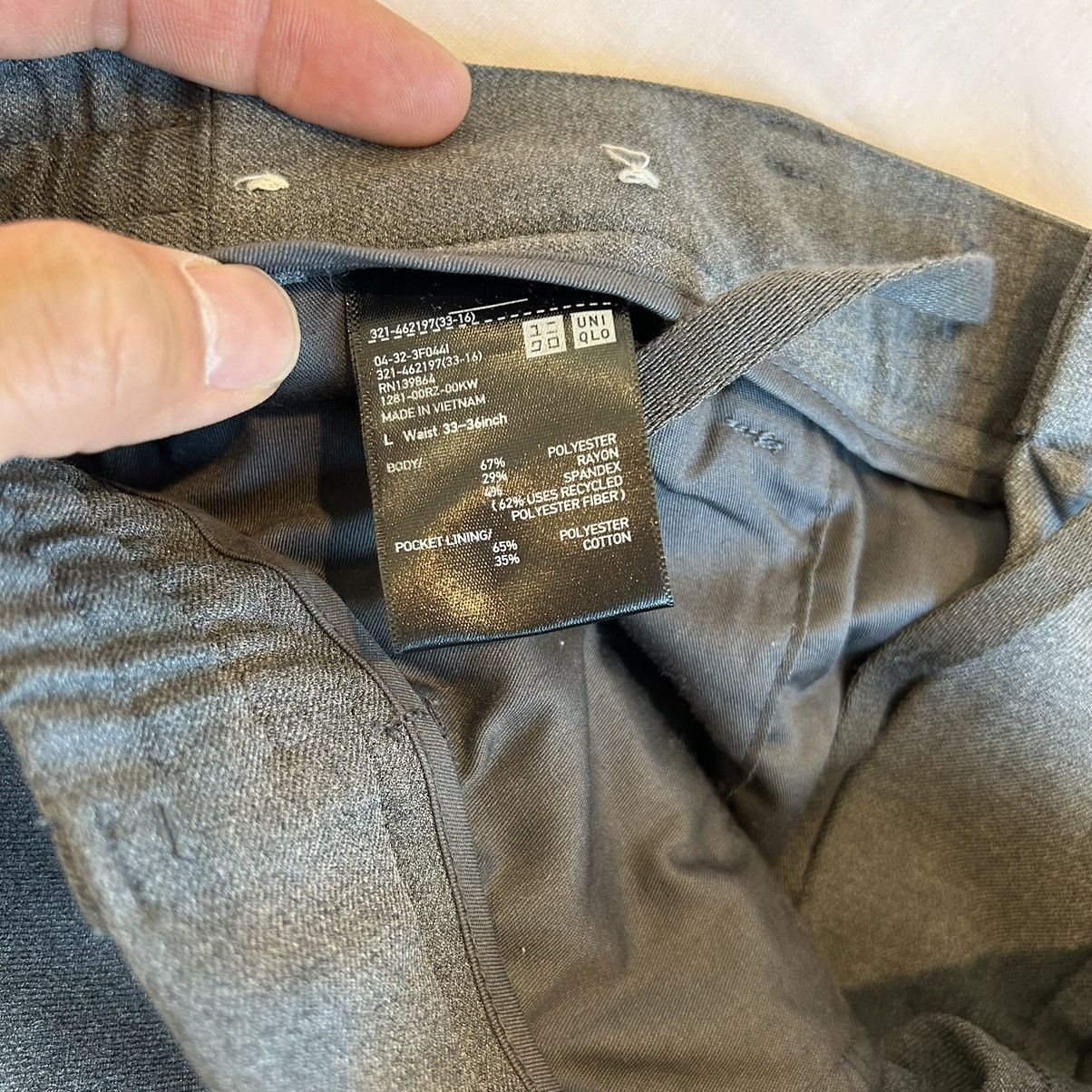 Uniqlo Uniqlo Pleated Wide Pants Size US 34 / EU 50 - 4 Thumbnail
