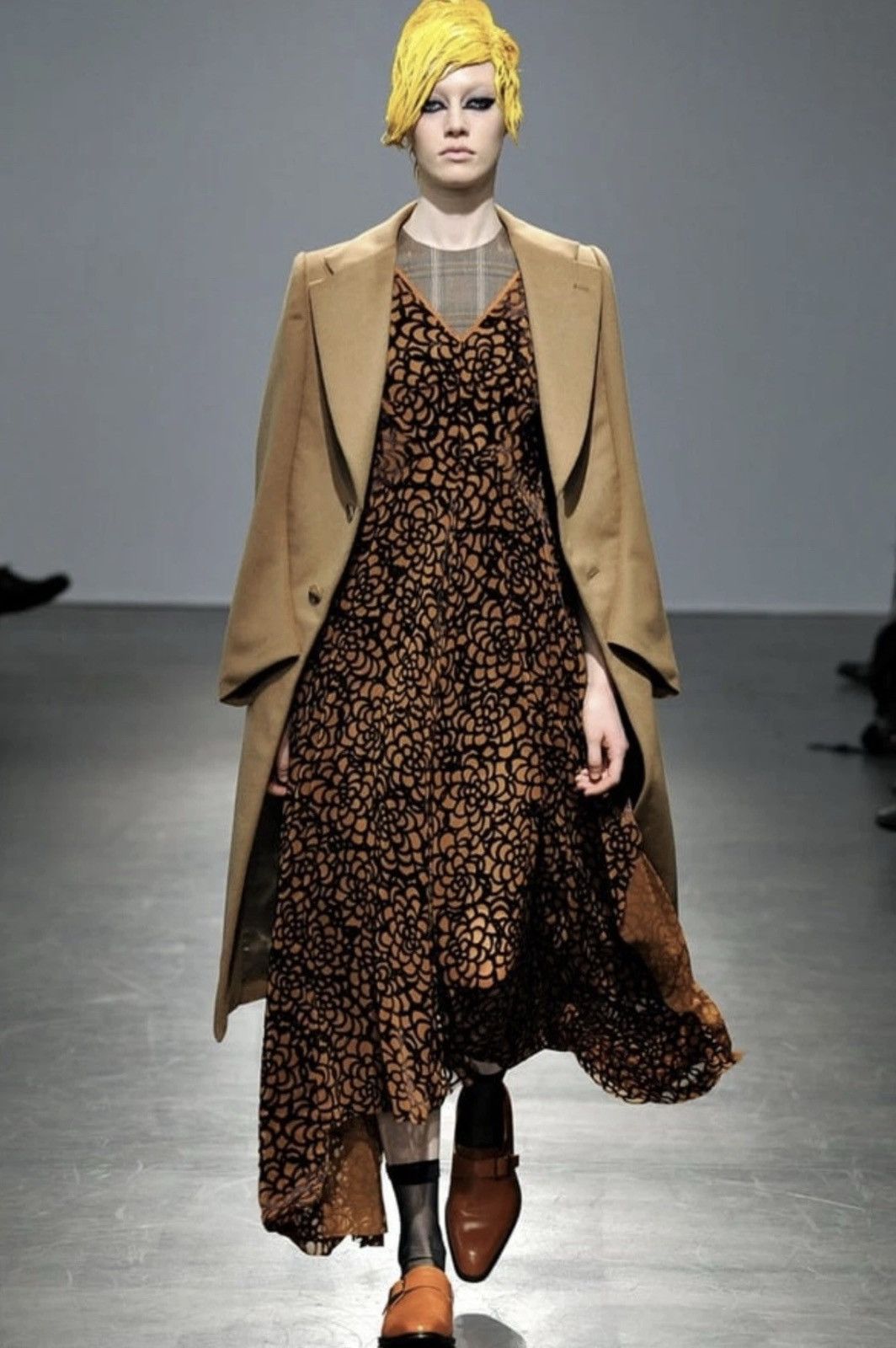 Junya Watanabe Junya Watanabe AW12 Angora/Wool Cape Coat Size US S / EU 44-46 / 1 - 2 Thumbnail