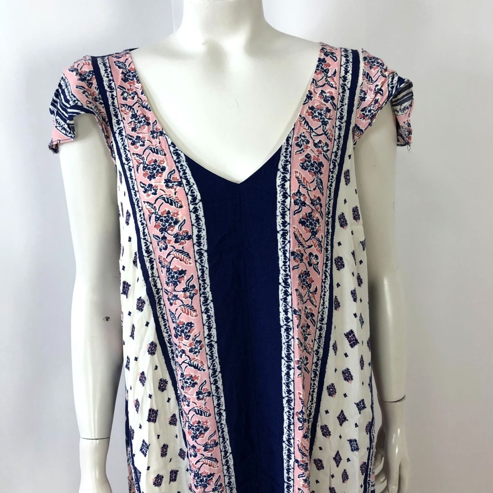 Vintage Maeve Anthropologie Small A-Line Viscose Midi Dress All Over Print Blue Sleeveless Pullover V-Neck - Regular Women's Size S Dress Size S / US 4 / IT 40 - 3 Thumbnail