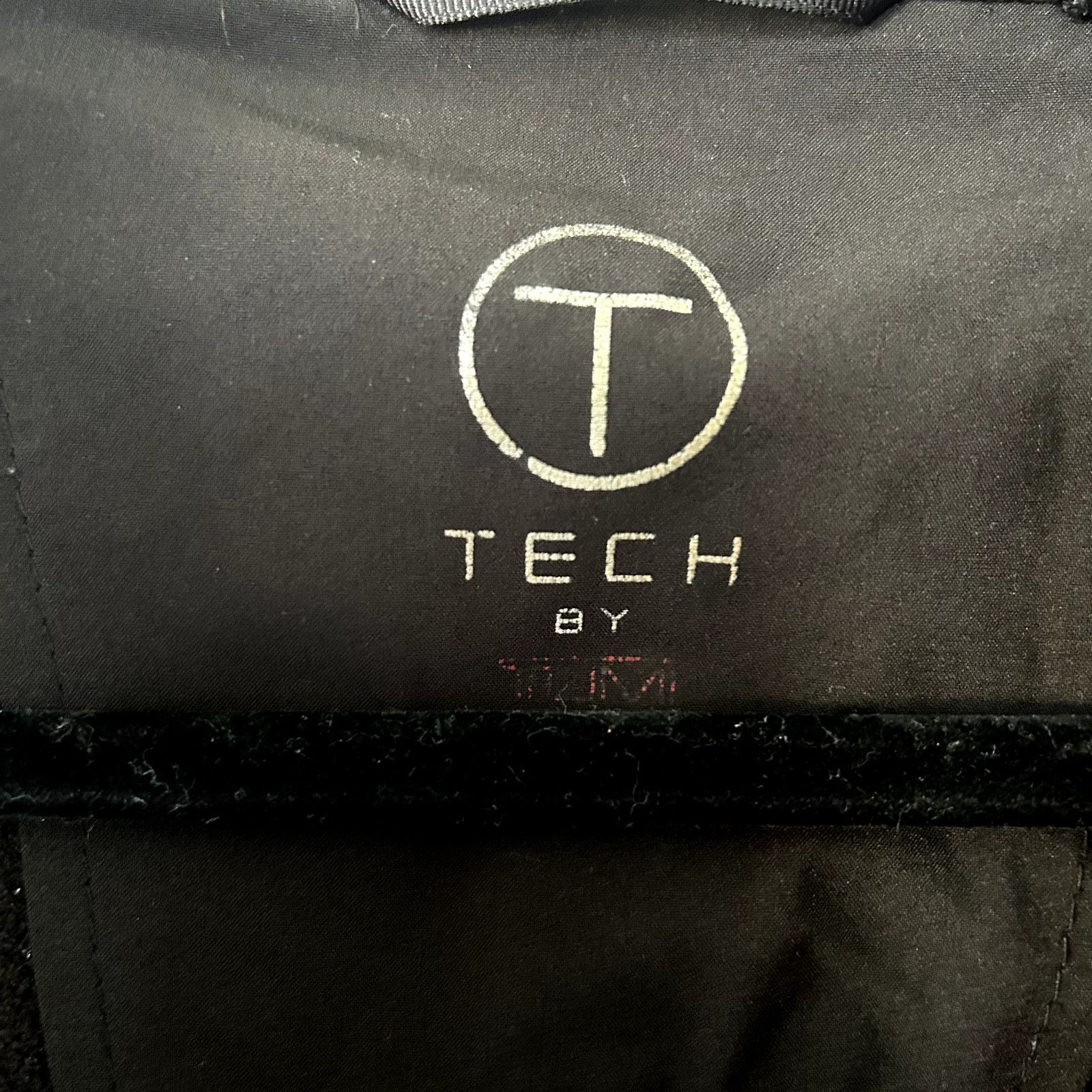 Tumi T Tech by Tumi zip front black jacket Size US L / EU 52-54 / 3 - 3 Thumbnail