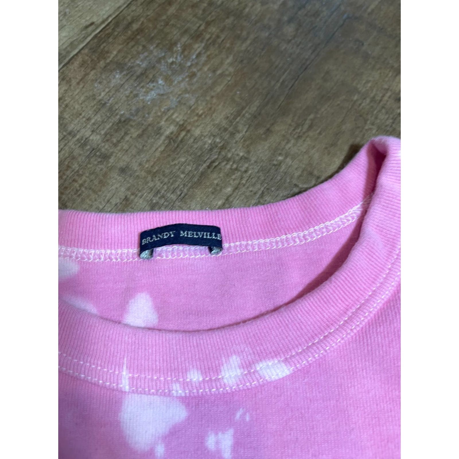 Brandy Melville Brandy Melville Crop Top Shirt Cowgirl Pink Short Sleeve Regular Women 26" Chest Logo Cropped T-Shirt Size 4XL / US 24-26 - 5 Thumbnail
