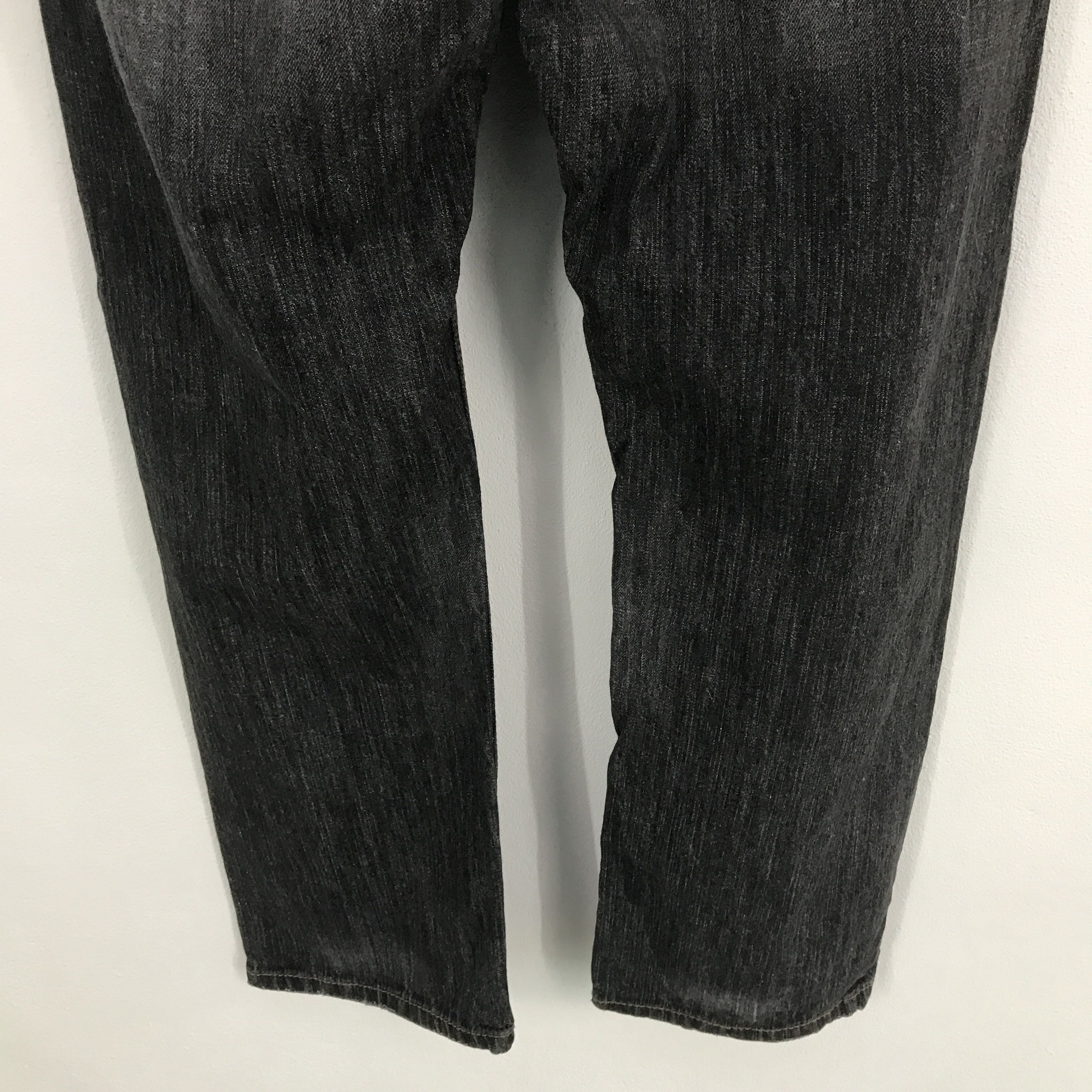 Japanese Brand Rare Japan black denim distressed jeans style Size US 36 / EU 52 - 7 Thumbnail