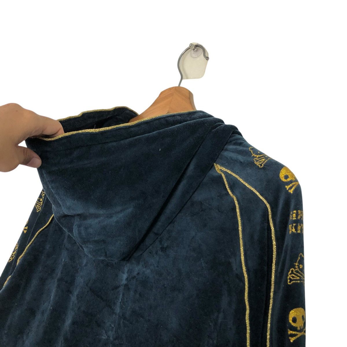 Cartoon Network 🔥VINTAGE ZIPPER JACKET HELLO KITTY BIG LOGO DESIGN Size US L / EU 52-54 / 3 - 12 Thumbnail