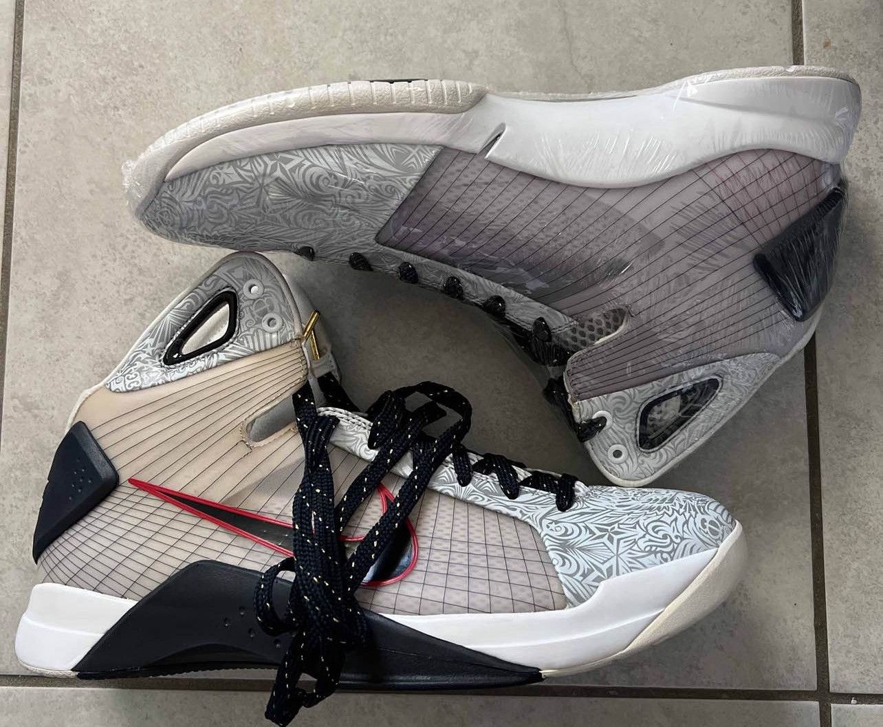 Nike Nike Hyperdunk “United We Rise” 2016 Size US 15 / EU 48 - 1 Thumbnail