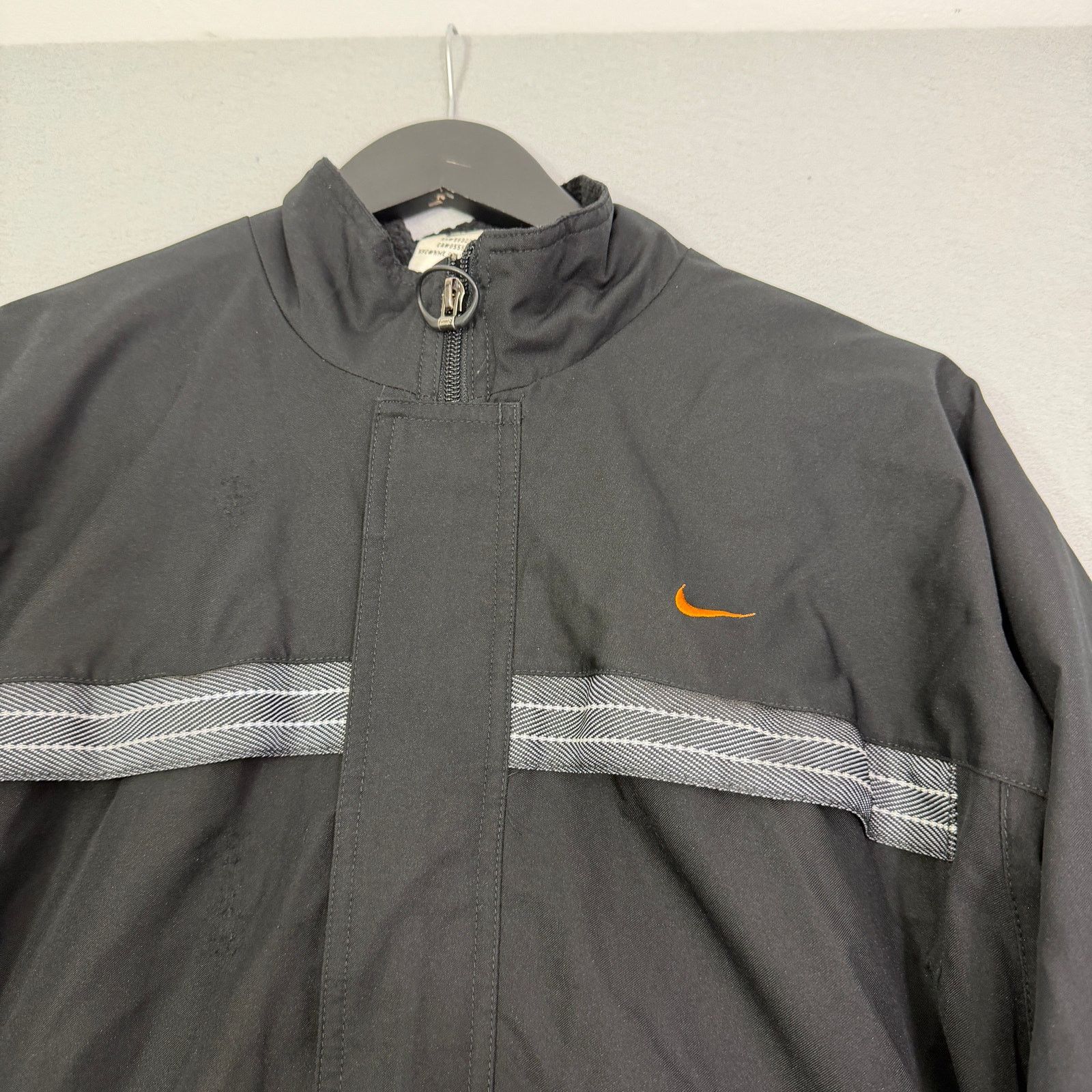 Nike Vintage Nike Windbreaker Jacket Men's Large Black 90s Size US L / EU 52-54 / 3 - 2 Thumbnail