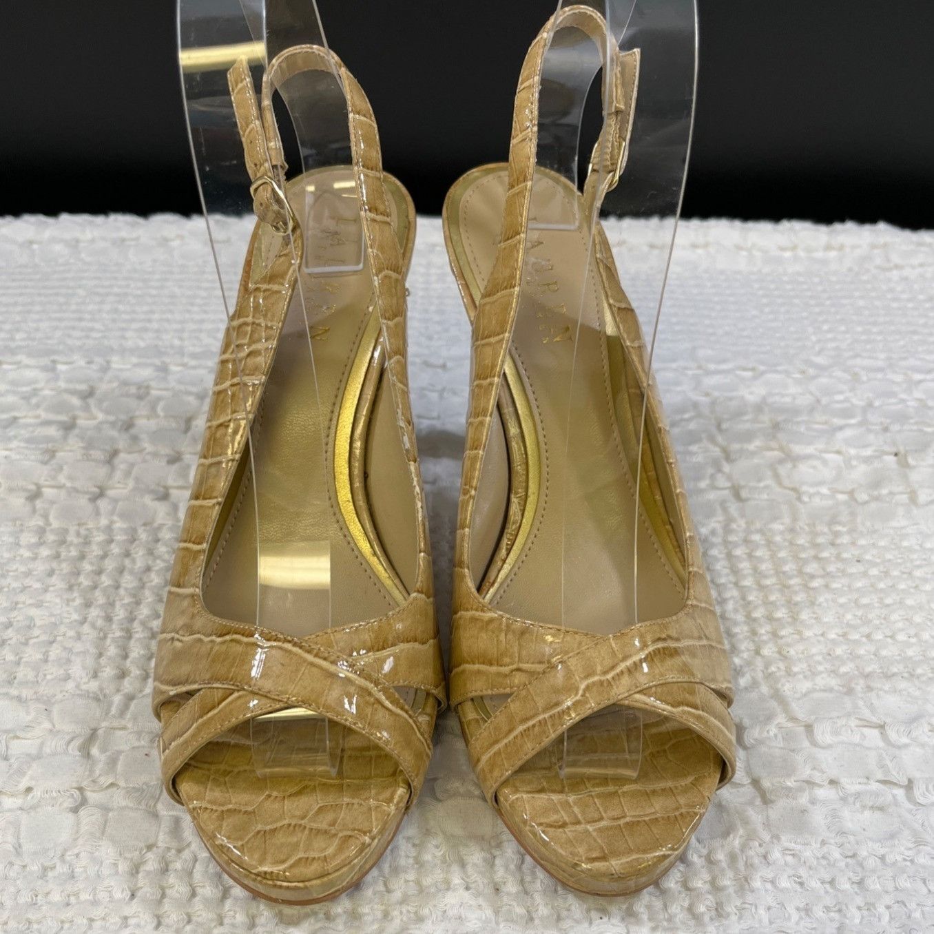 Lauren Ralph Lauren Lauren Ralph Lauren Women's Cream Shoes/Heels Sz 7.5M SKU 47 Size US 7.5 / IT 37.5 - 1 Thumbnail