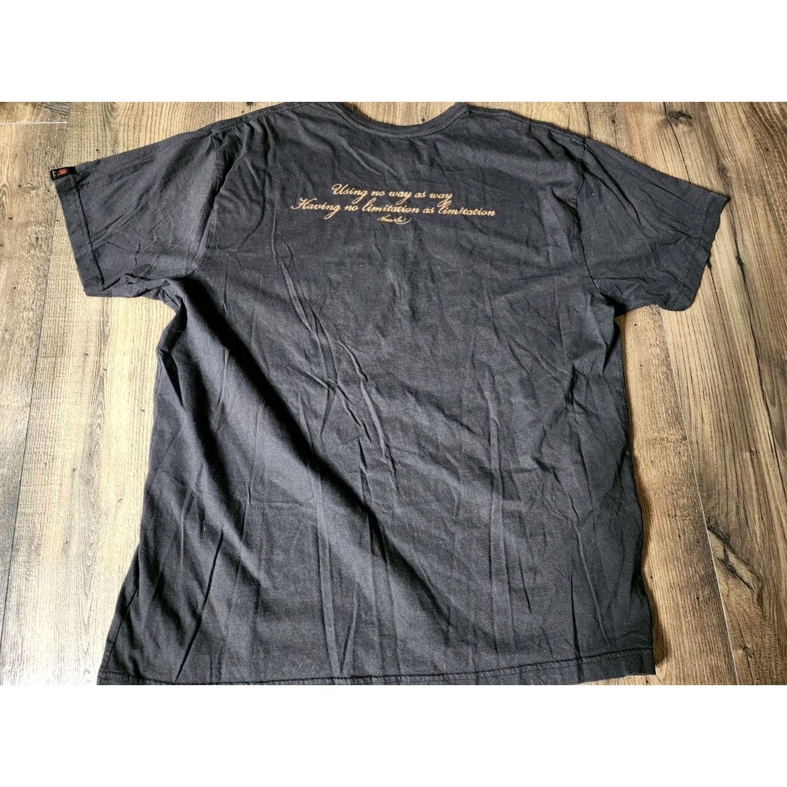 Lee Bruce Lee Kung Foo Shirt Mens XL T Shirt 2000s Graphic Print Black Cotton Short Sleeve Crew Neck Martial Arts Logo Size US XL / EU 56 / 4 - 3 Thumbnail