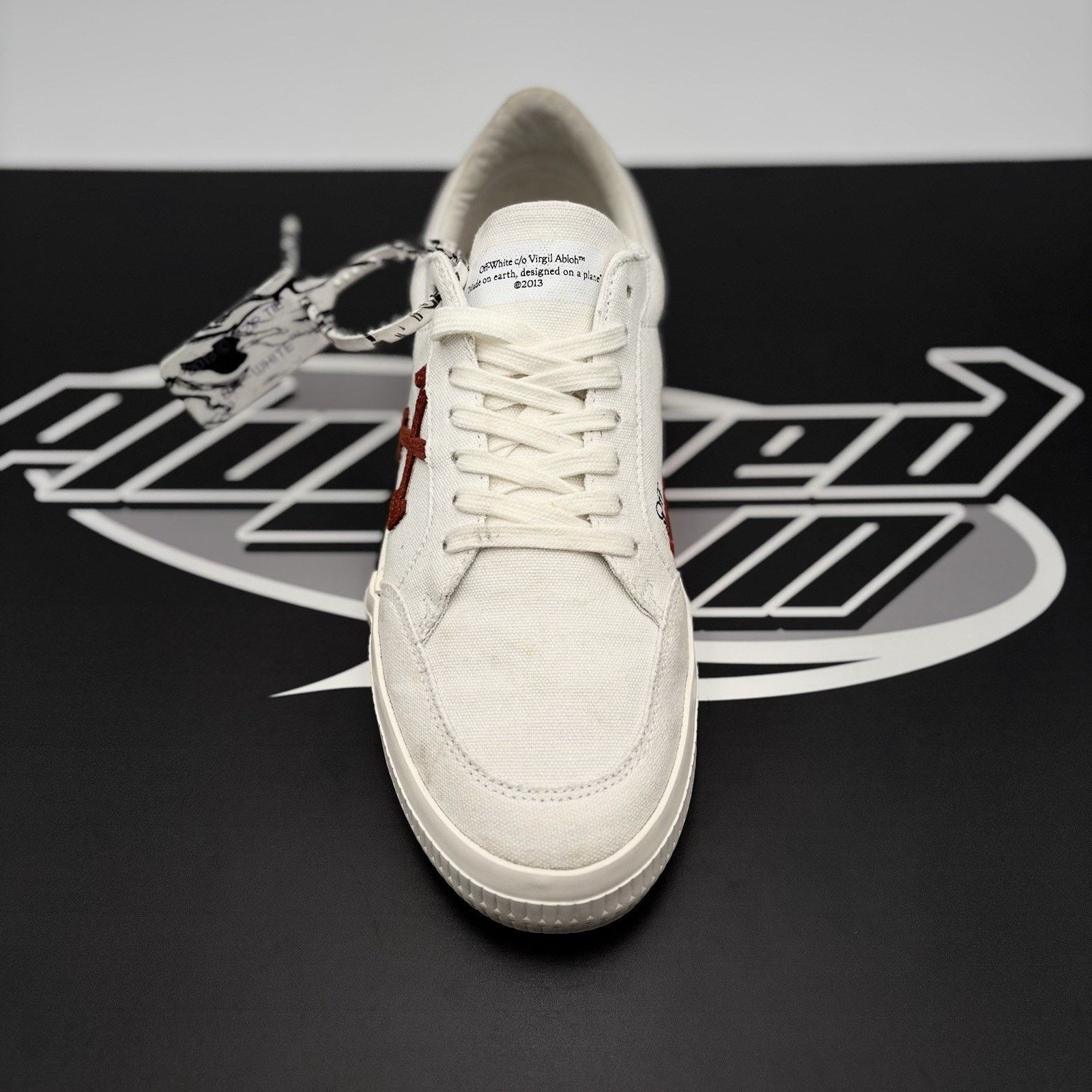 Off-White Off-White Vulc Sneaker ' White ' | GREAT CONDITION! Size US 7 / EU 40 - 6 Thumbnail