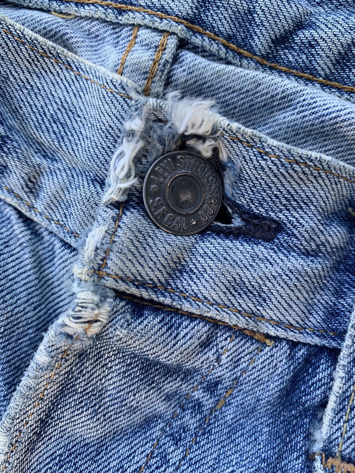 Levi's Levis Big E 501XX Made In Usa Selvedge Distressed denim Size US 30 / EU 46 - 10 Thumbnail