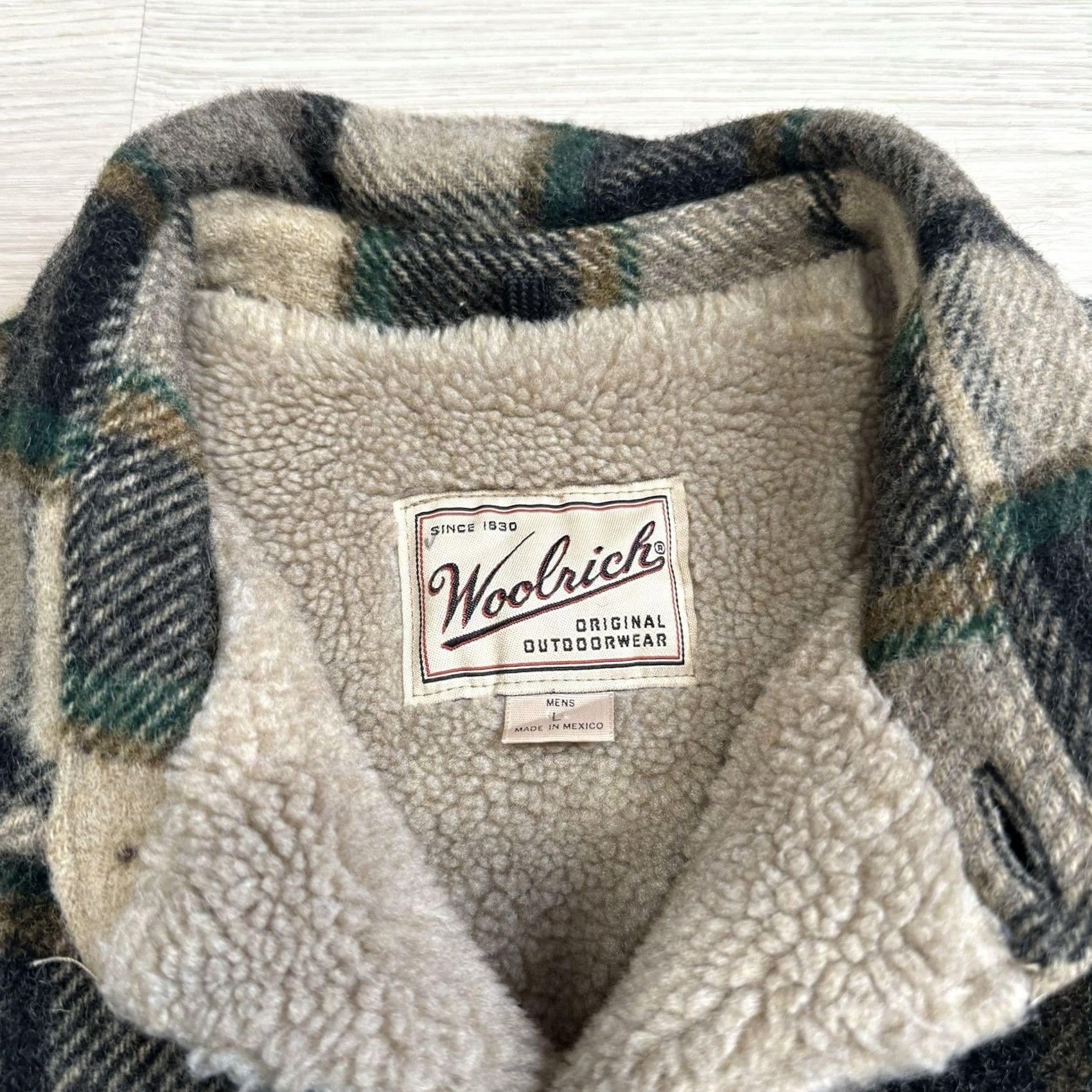 Vintage VINTAGE Woolrich Men's Jacket Shacket Plaid Sherpa L Tan Green Button Up 90s Wool Outer Shell Mid-Length 90s Theme Green Mens Jacket Sherpa Lined Size US L / EU 52-54 / 3 - 4 Thumbnail