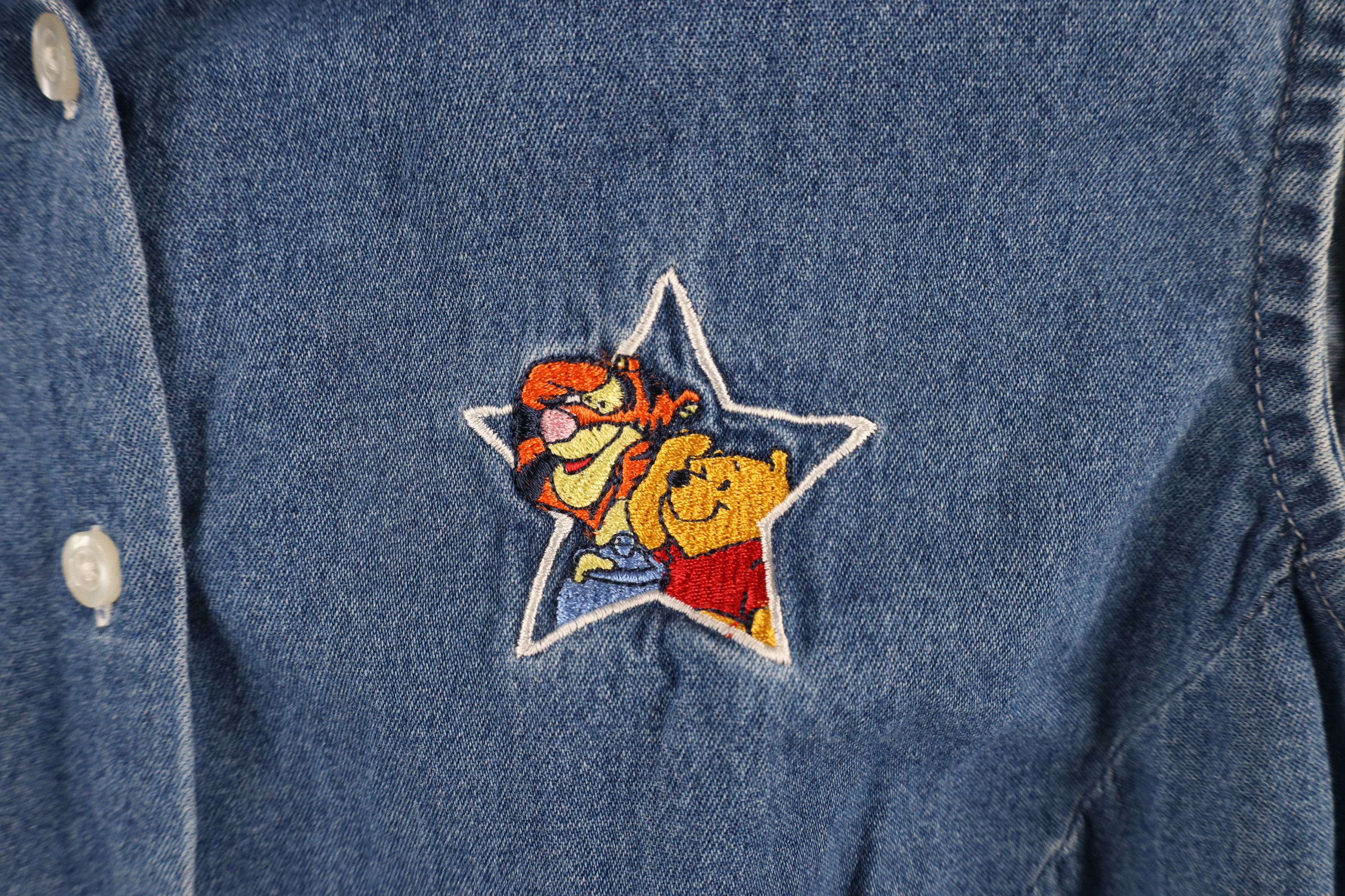Disney × Vintage Vintage 90s Disney the Pooh Sleeveless Denim Button Shirt Size XL / US 12-14 / IT 48-50 - 4 Thumbnail