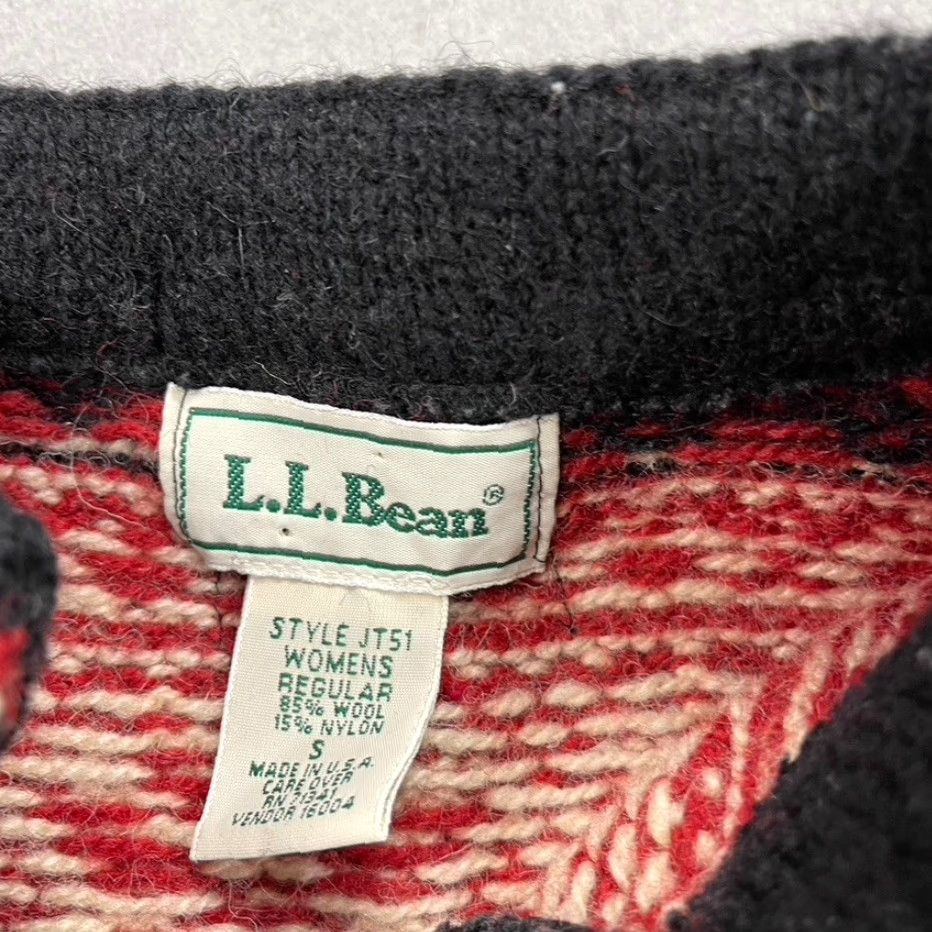 Vintage VINTAGE L.L. Bean Sweater Womens S Red Wool Fair Isle Nordic Pullover 90s Shirt Size S / US 4 / IT 40 - 5 Thumbnail
