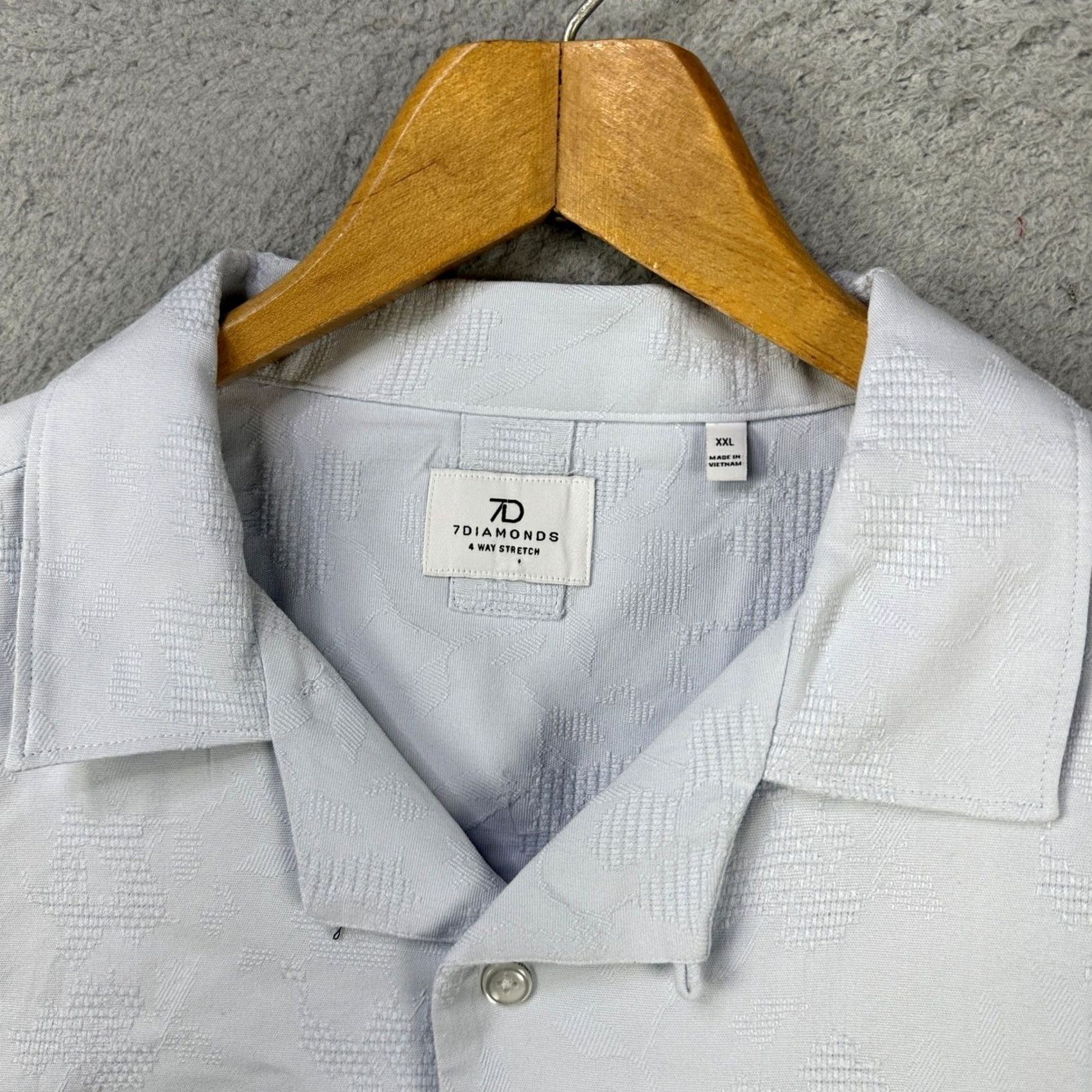 Vintage 7 Diamonds Mens Button Up Shirt 2XL Light Blue Tectured Short Sleeve Stretch NEW Size US XXL / EU 58 / 5 - 6 Thumbnail