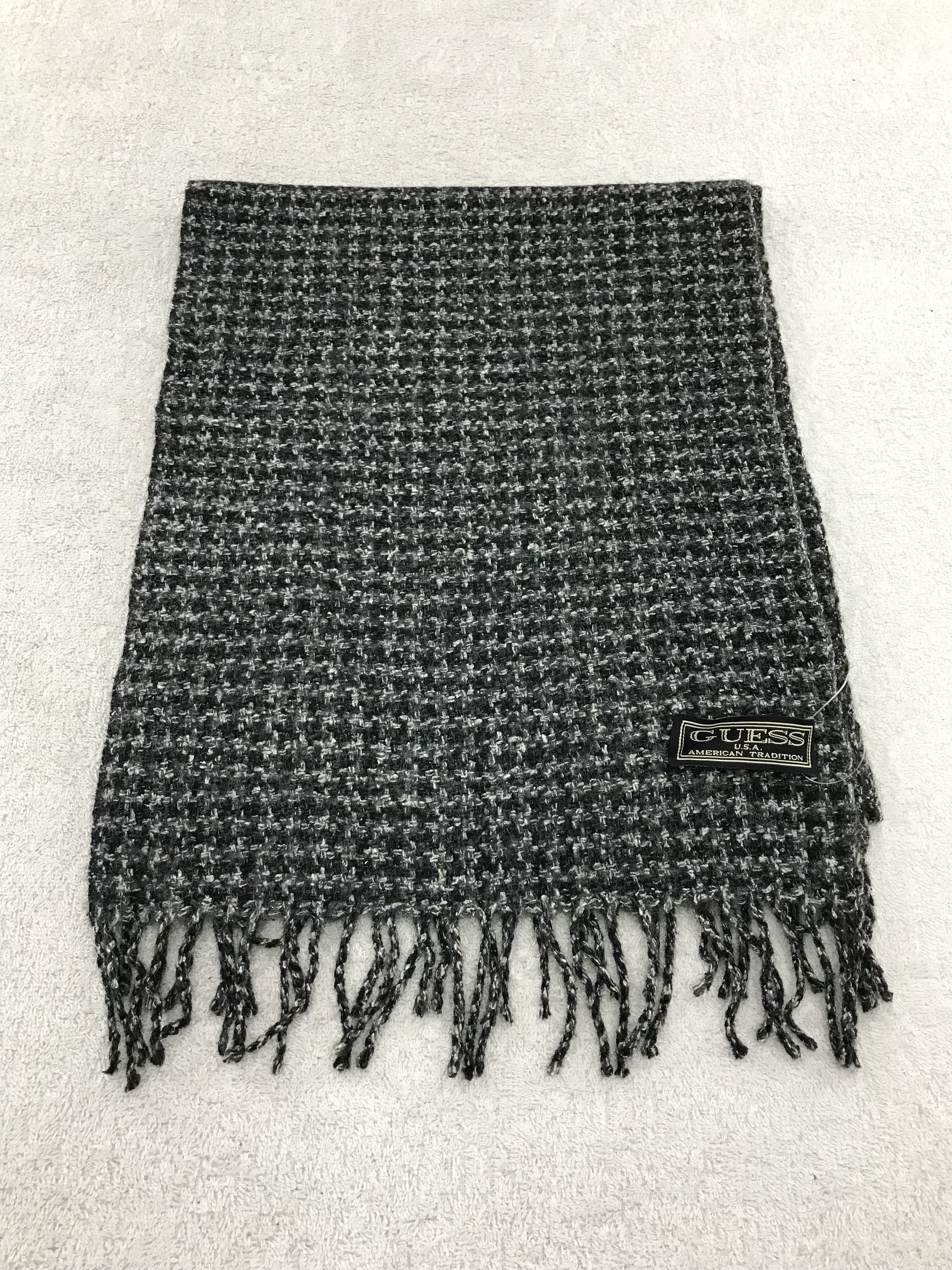 Vintage Guess Scarf / Muffler / Neckwear - WW1092 Size ONE SIZE - 2 Thumbnail