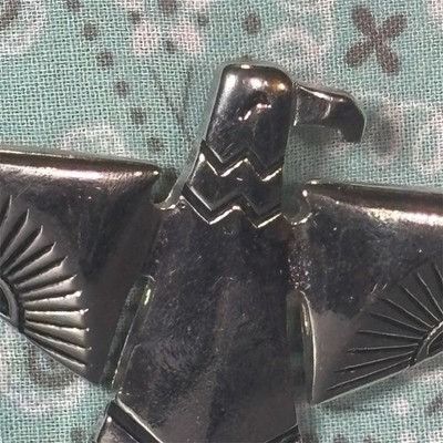 Other A30 Vintage Thunderbird Brooch Etched Detailing Feather Deta Size ONE SIZE - 2 Thumbnail