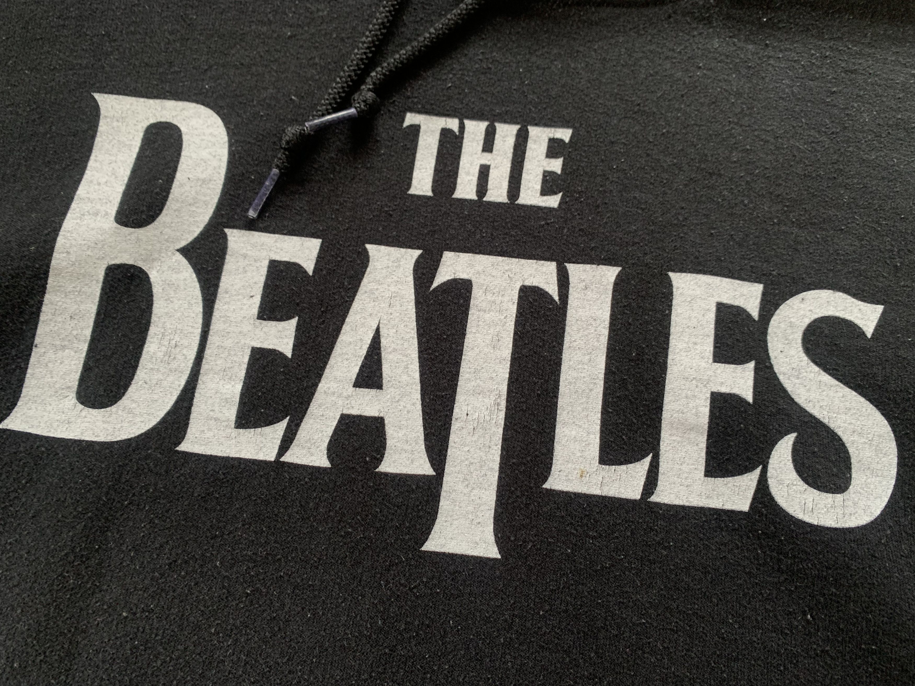 Band Tees The Beatles Gildan Big Logo Black Hoodie 2018 Size US M / EU 48-50 / 2 - 5 Thumbnail