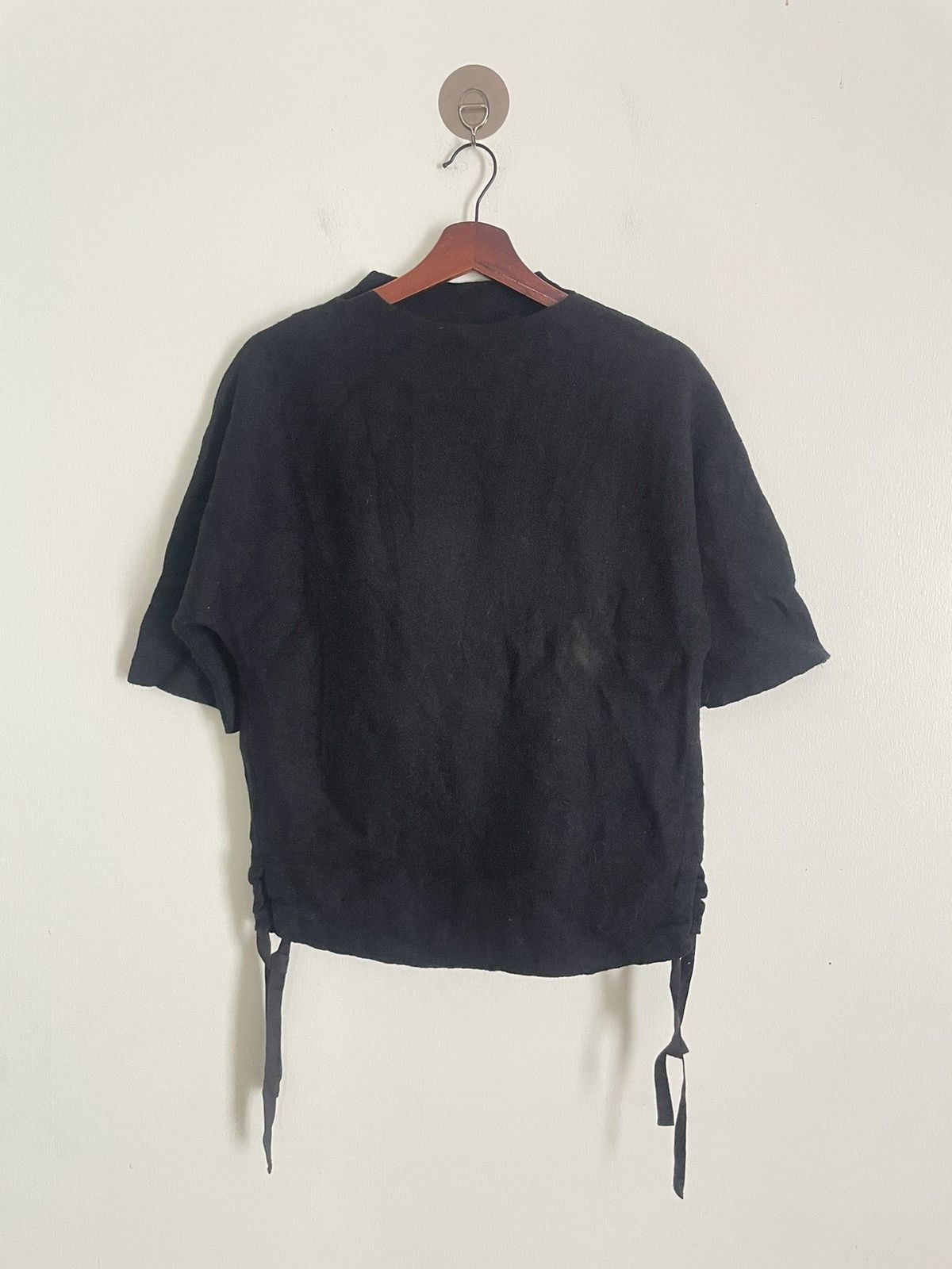 Japanese Brand Okiraku Japan Black Shirt Size ONE SIZE - 1 Thumbnail