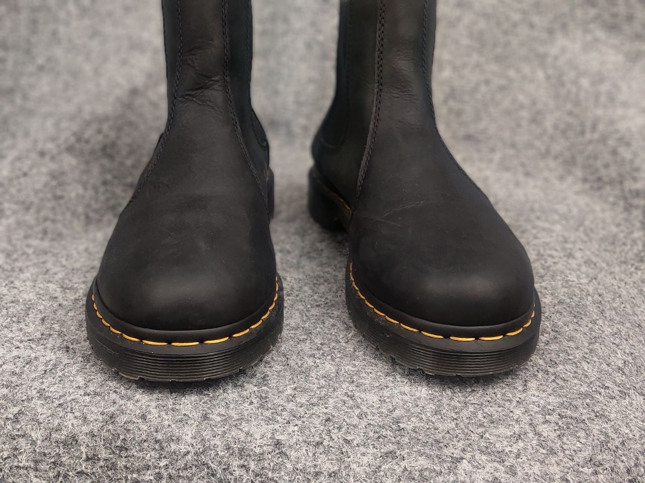 Dr. Martens Dr.Martens 2976 Leonore Leather Fur Lined Chelsea boots Size US 11 / IT 41 - 6 Thumbnail