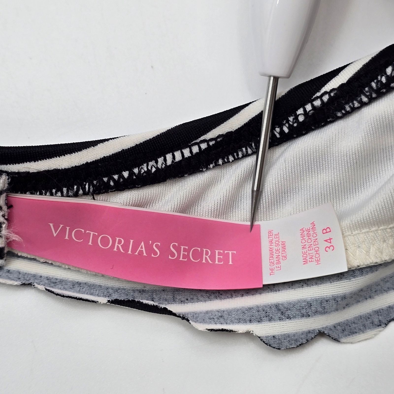 Victoria's Secret Victoria's Secret Black White Stripe Halter Bikini Top S 34B Size ONE SIZE - 3 Thumbnail