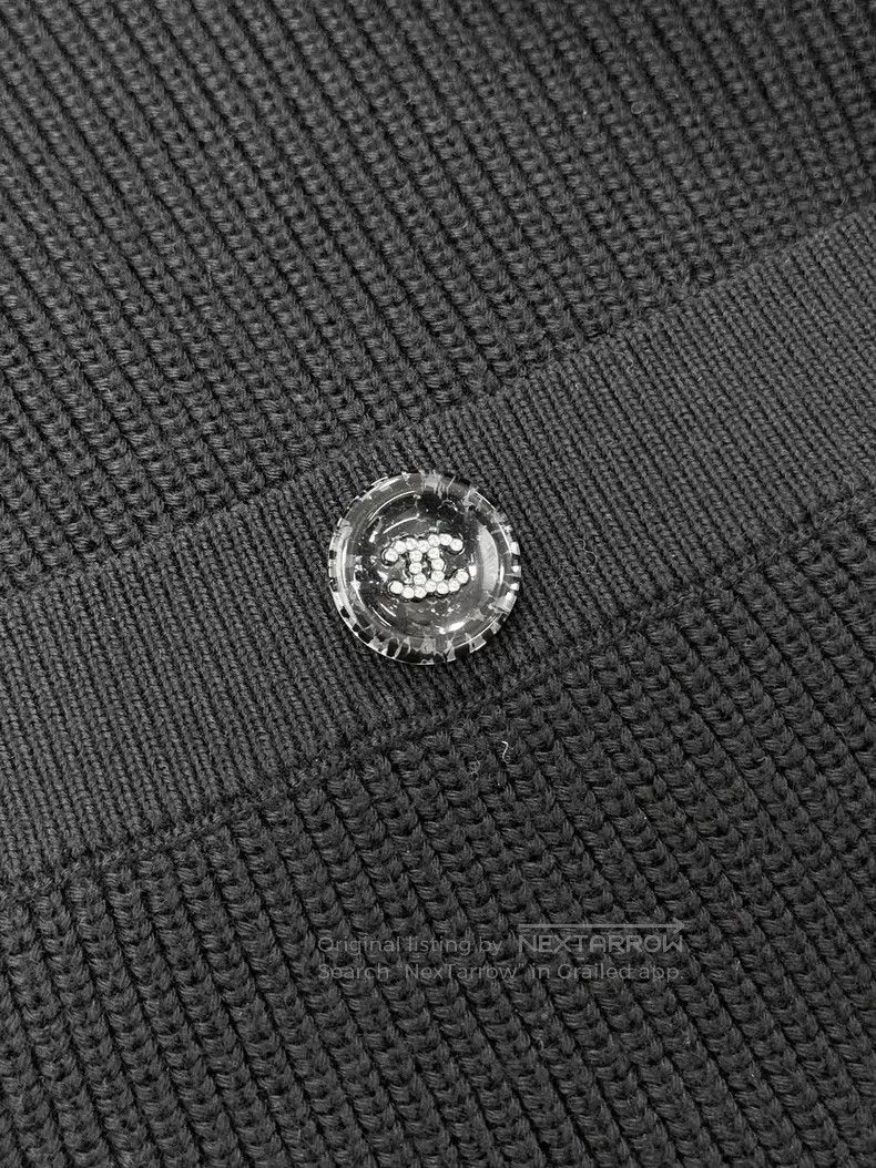 Chanel Chanel Red and white striped zipper long-sleeved knitted c Size M / US 6-8 / IT 42-44 - 5 Thumbnail
