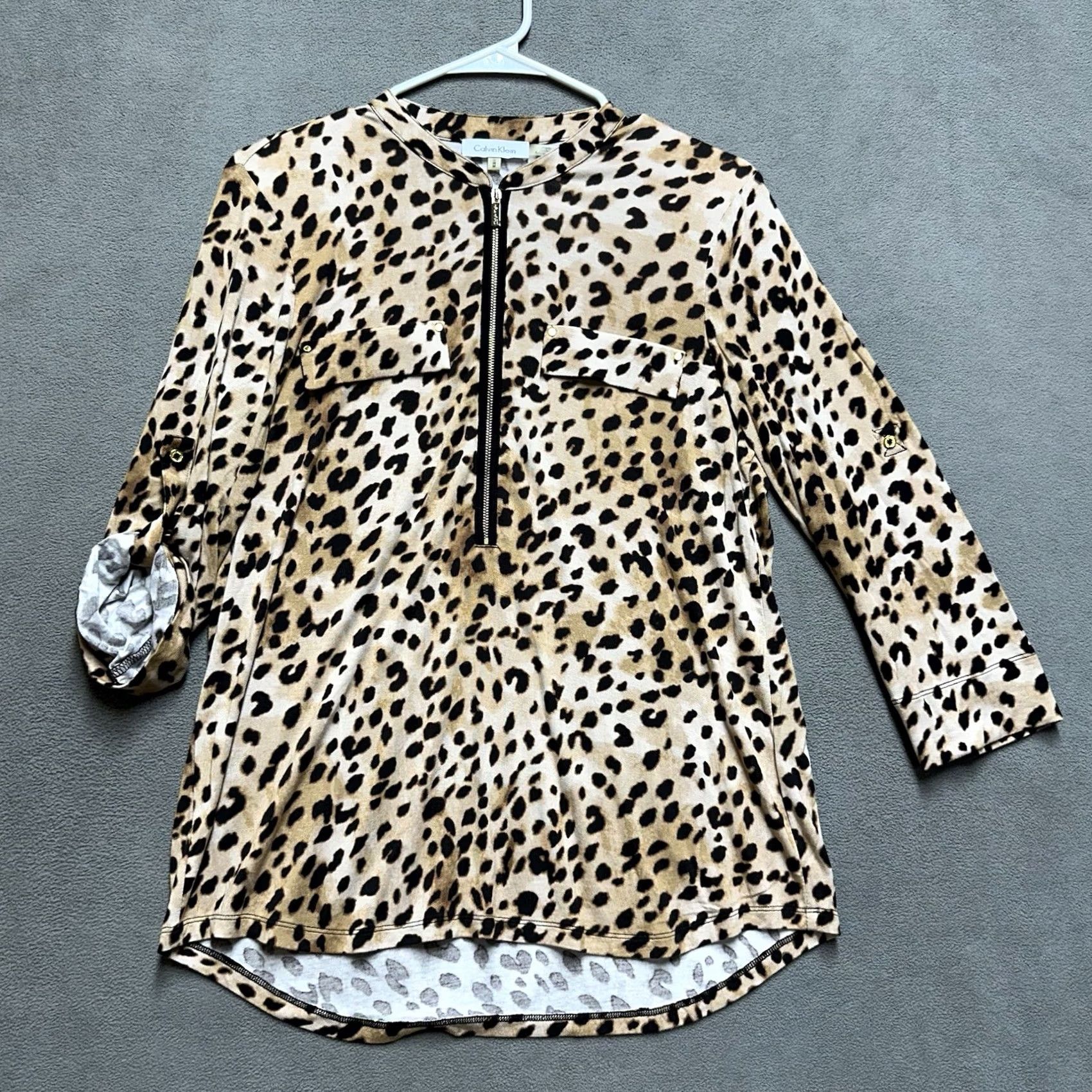 Calvin Klein Calvin Klein Tunic Top Womens Medium Beige Cheetah Print Roll Tab 1/2 Zip Rayon Blouse Knit Shirt Size M / US 6-8 / IT 42-44 - 2 Thumbnail