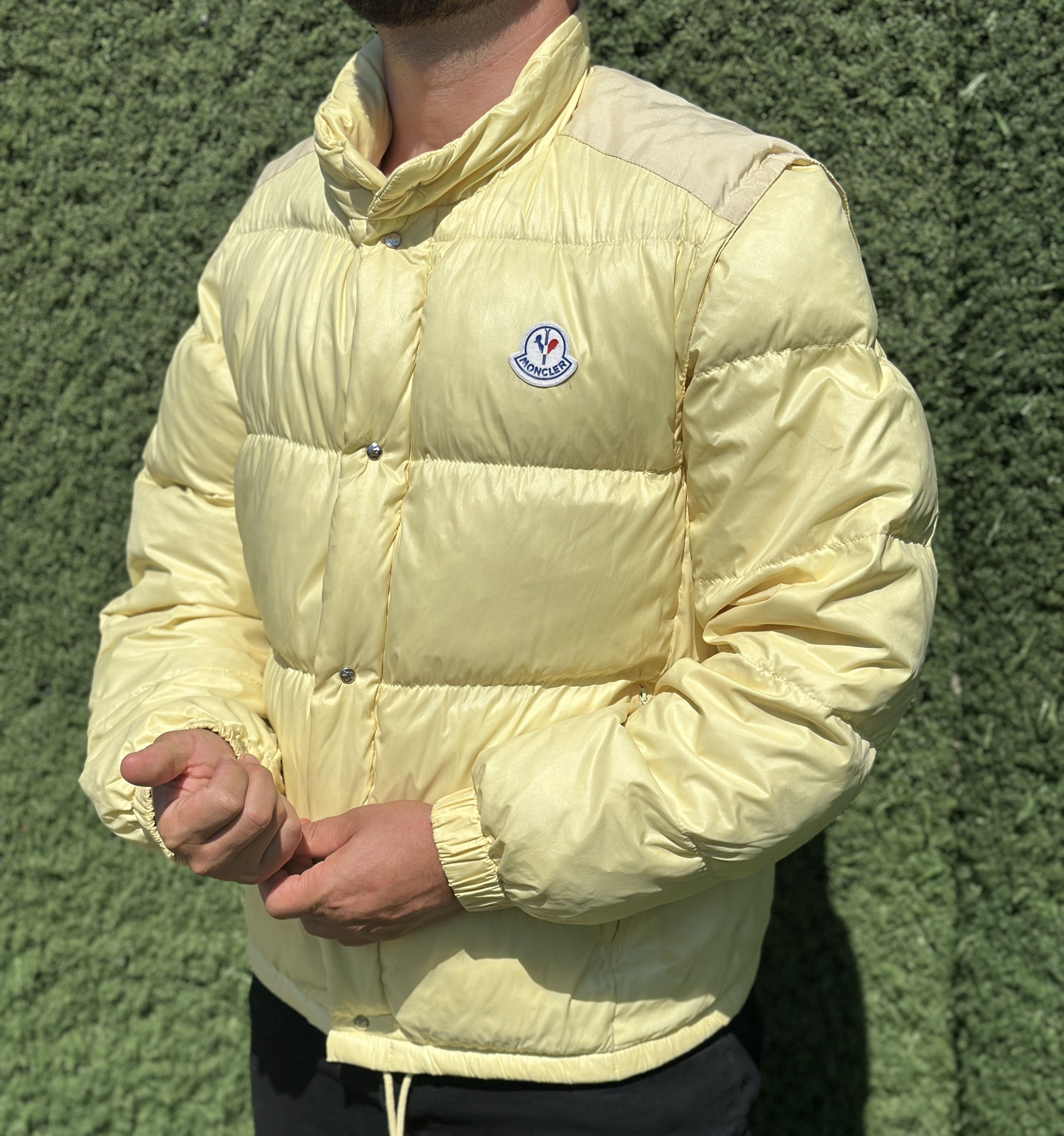 Moncler Rare Grenoble Moncler 1984 Goose Down Piumino Size 3 M L Size US L / EU 52-54 / 3 - 1 Thumbnail