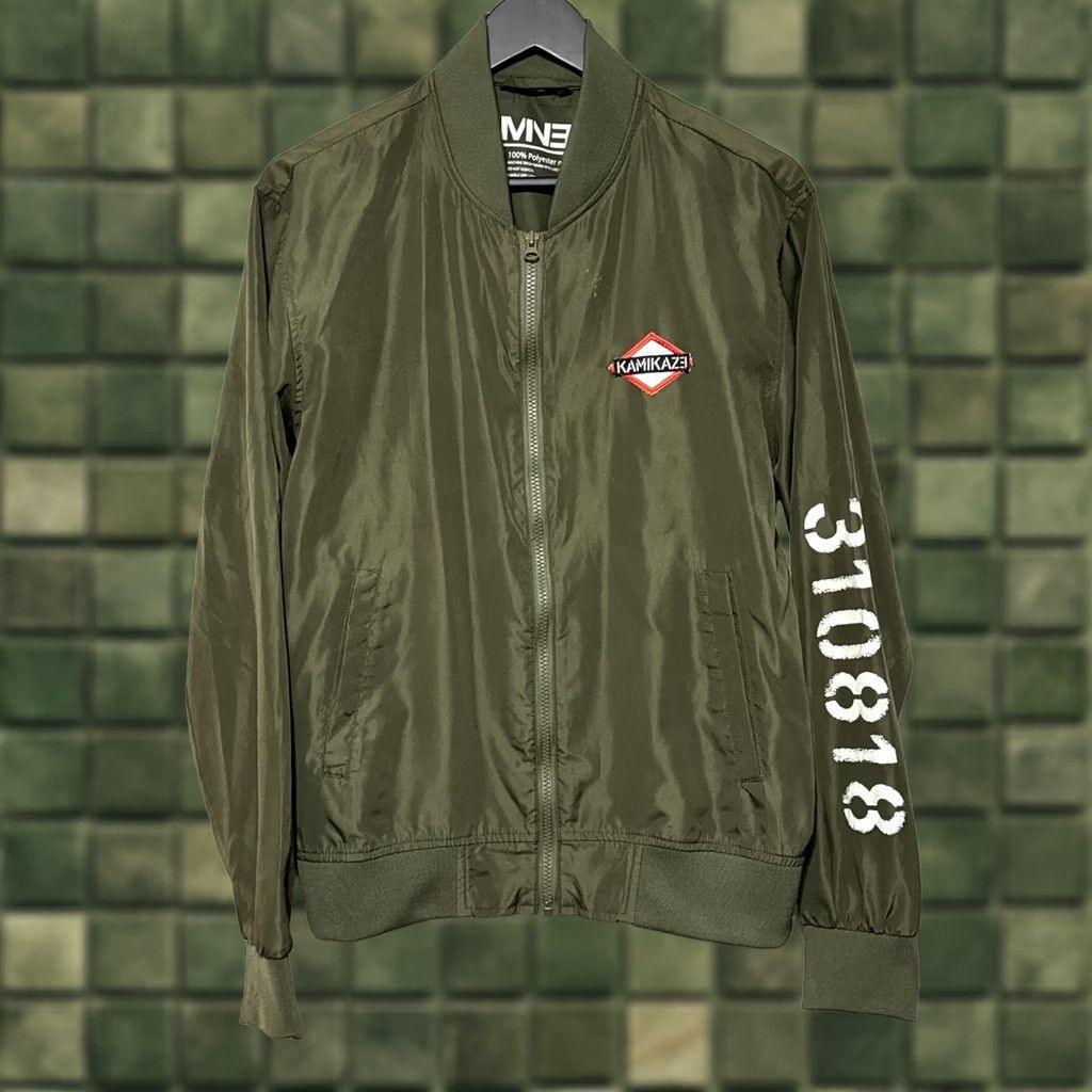 Vintage Eminem Kamikaze Album Bomber Jacket Zip Up Black Size Medium Official Size US M / EU 48-50 / 2 - 1 Thumbnail