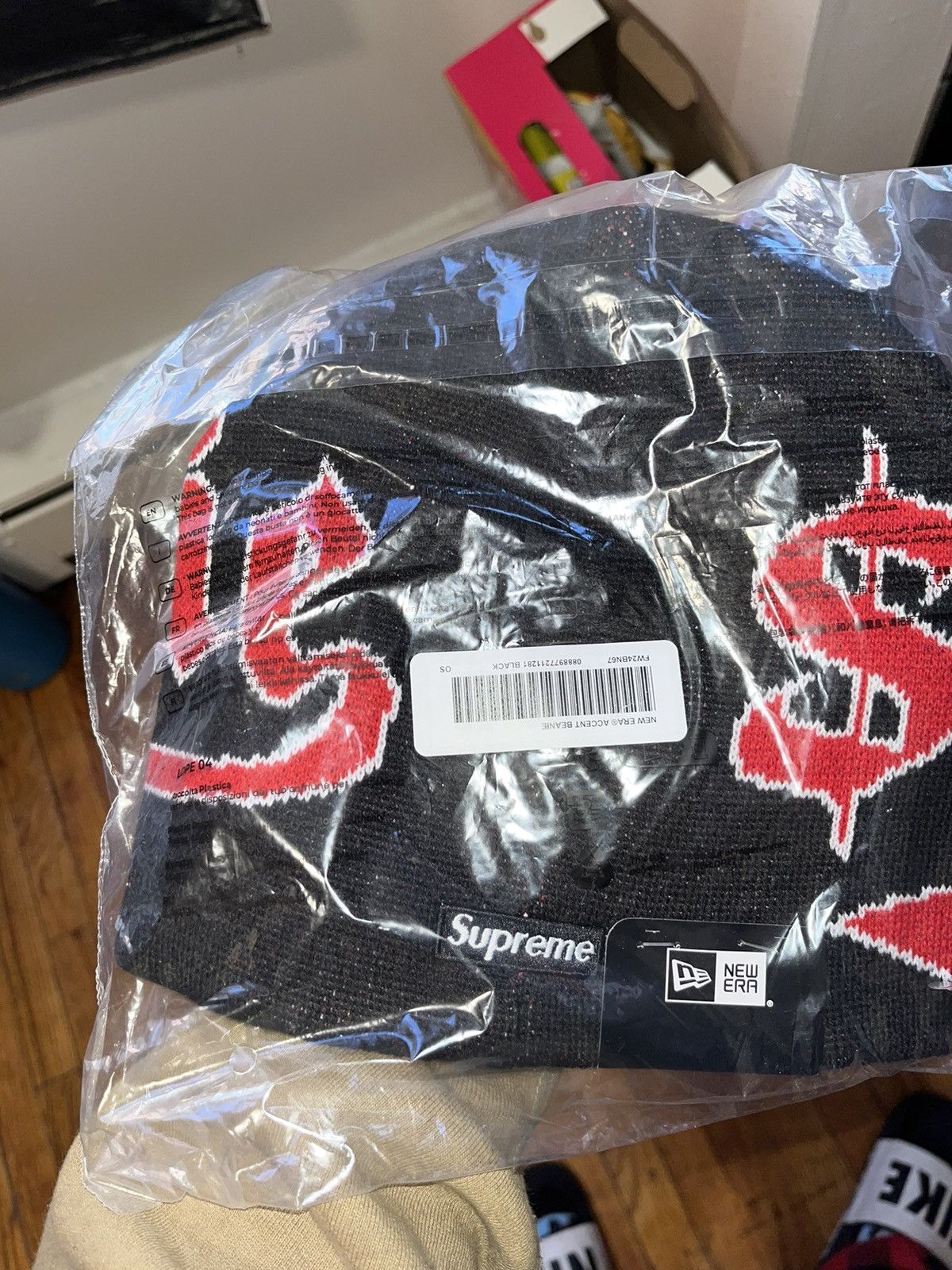 New Era × Supreme Supreme new ever accent beanie black FW 24 Size ONE SIZE - 2 Thumbnail