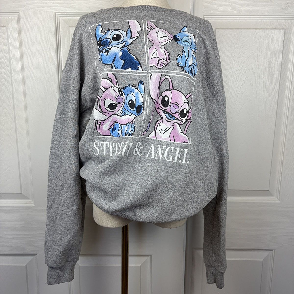 Disney Disney stitch and angel gray crewneck sweater Size L / US 10 / IT 46 - 1 Thumbnail