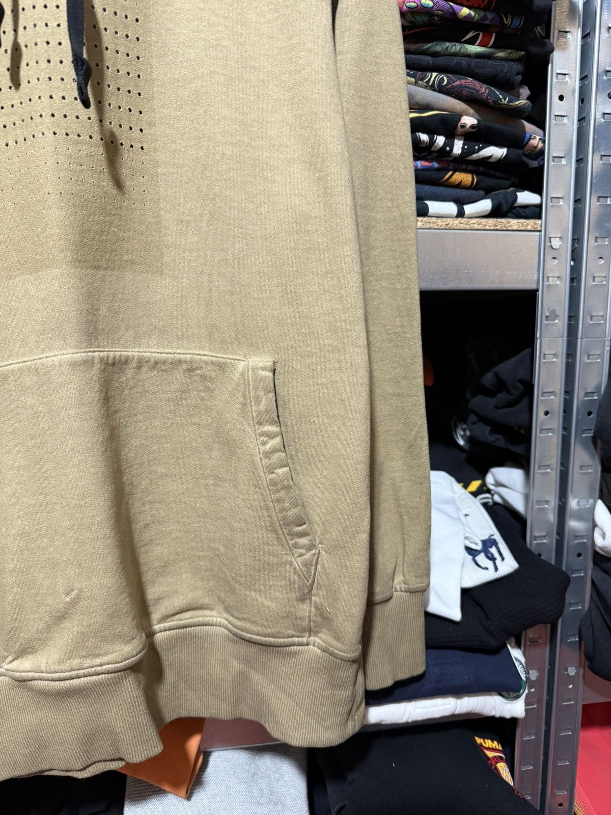 1017 ALYX 9SM Rare Luxury 1017 ALYX 9SM Tan Pullover W/ Prints Hoodie Y2K Size US L / EU 52-54 / 3 - 9 Thumbnail