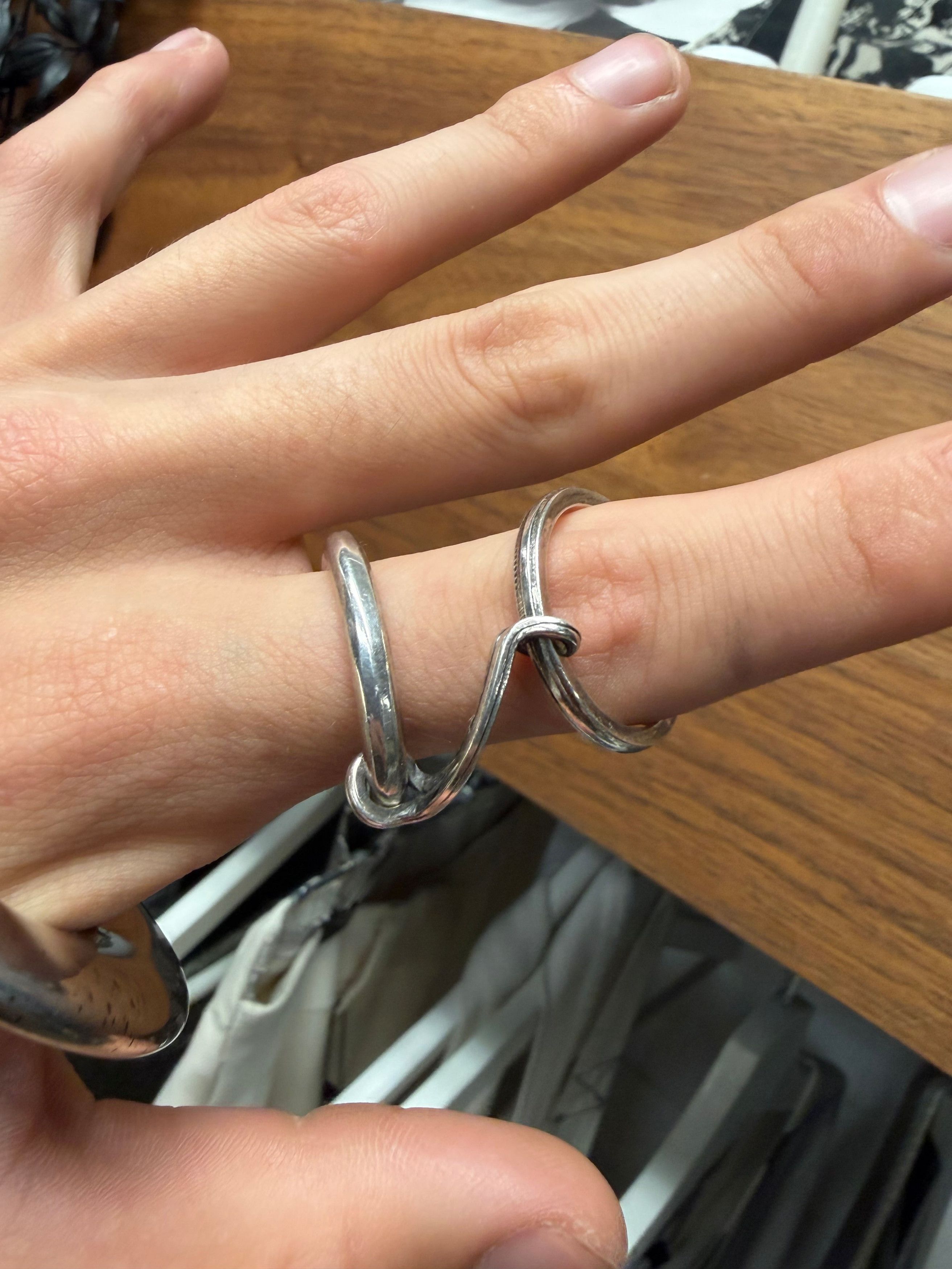 Werkstatt Munchen Werkstatt:Munchen ‘Interconnected’ 925 Silver Double Ring Size ONE SIZE - 2 Thumbnail