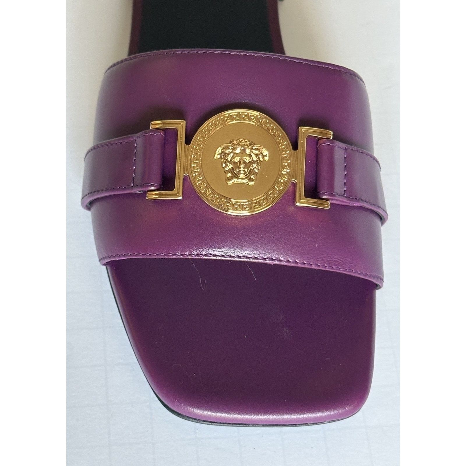 Versace VERSACE Medusa Women's Plum Sandals 6 US (36 Euro) 1014748 Size US 6 / IT 36 - 6 Thumbnail