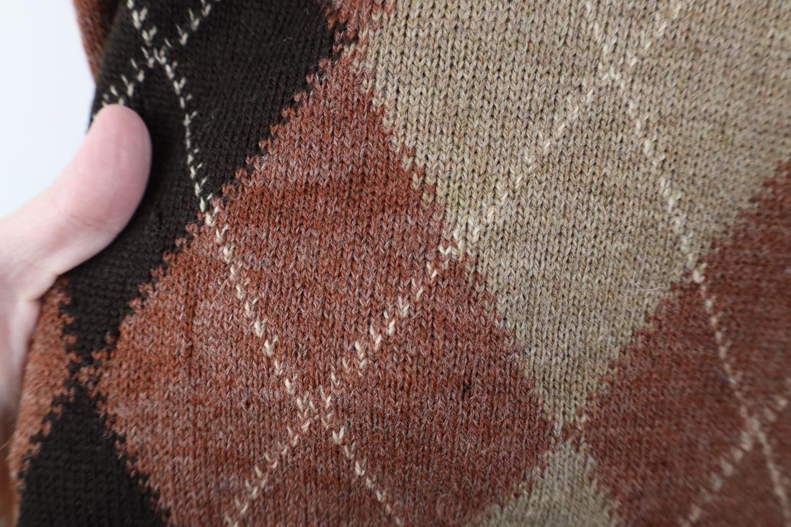 Vintage Vintage 70s Streetwear Wool Blend Argyle Diamond Sweater Size XL / US 12-14 / IT 48-50 - 7 Thumbnail