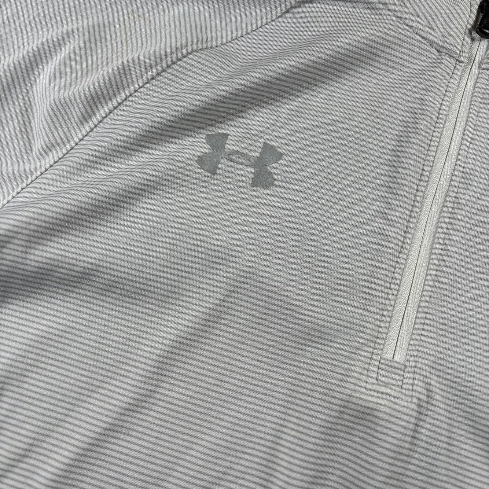 Under Armour UA 1/2 zip up Size M / US 6-8 / IT 42-44 - 4 Thumbnail