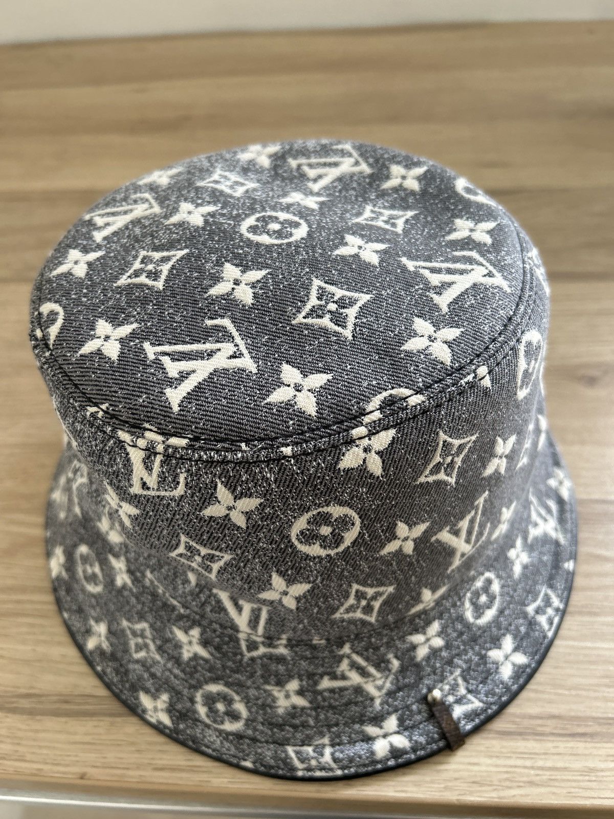 Louis Vuitton Louis Vuitton Size ONE SIZE - 3 Thumbnail