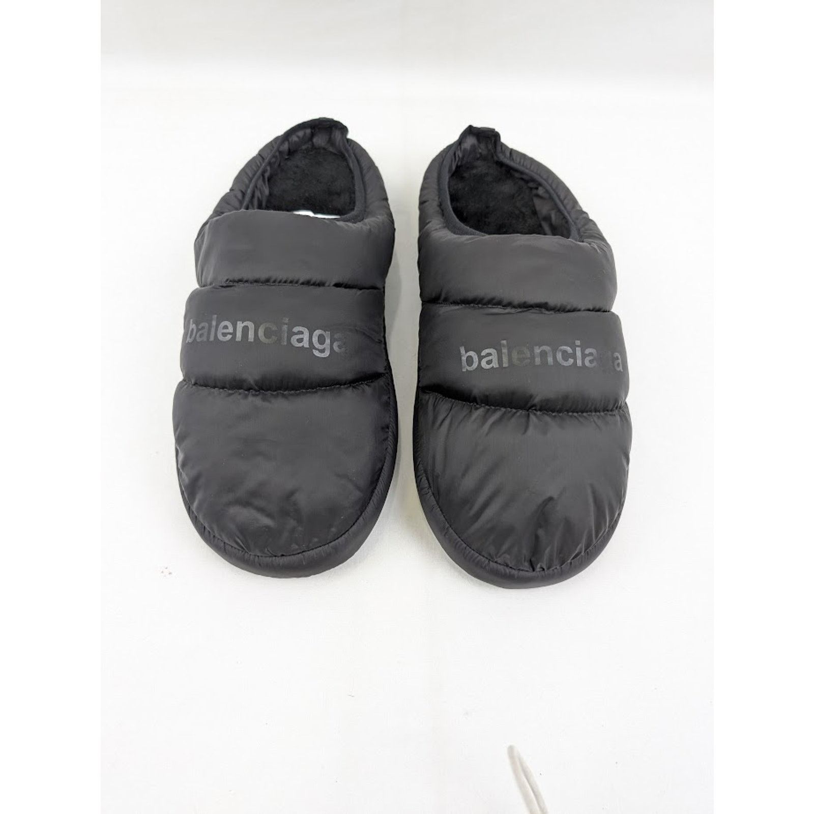 Balenciaga o1rshd1 Alaska Slipper Nylon in Black Size US 10 / EU 43 - 12 Thumbnail