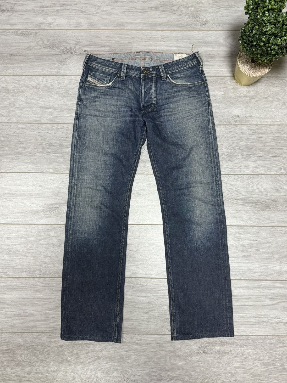 Diesel VINTAGE flare Y2K DIESEL YARIK LOGO DISTRESSED JEANS 34 Size US 34 / EU 50 - 7 Thumbnail