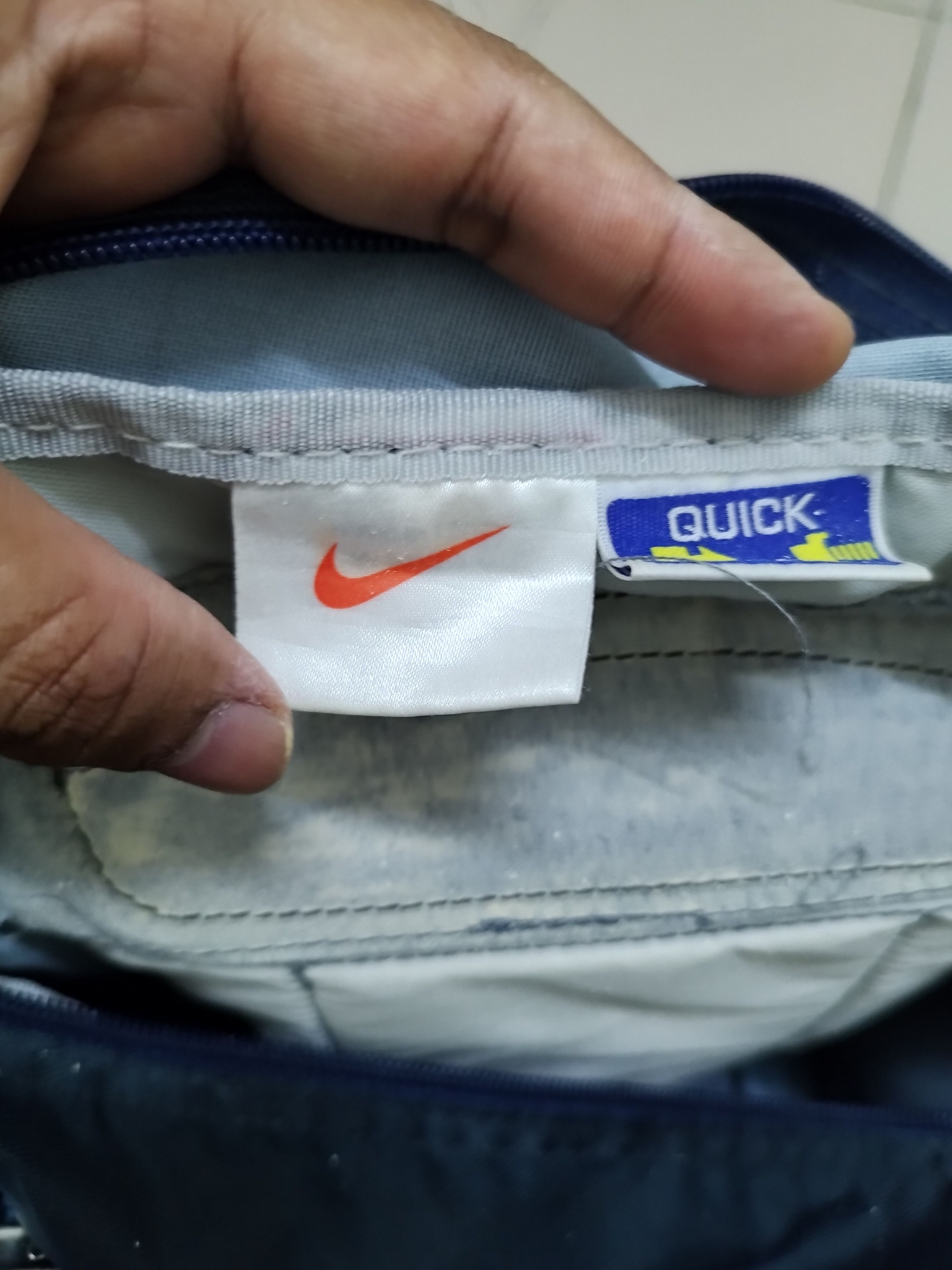 Nike Vintage Nike Swosh Backpack Size ONE SIZE - 7 Thumbnail