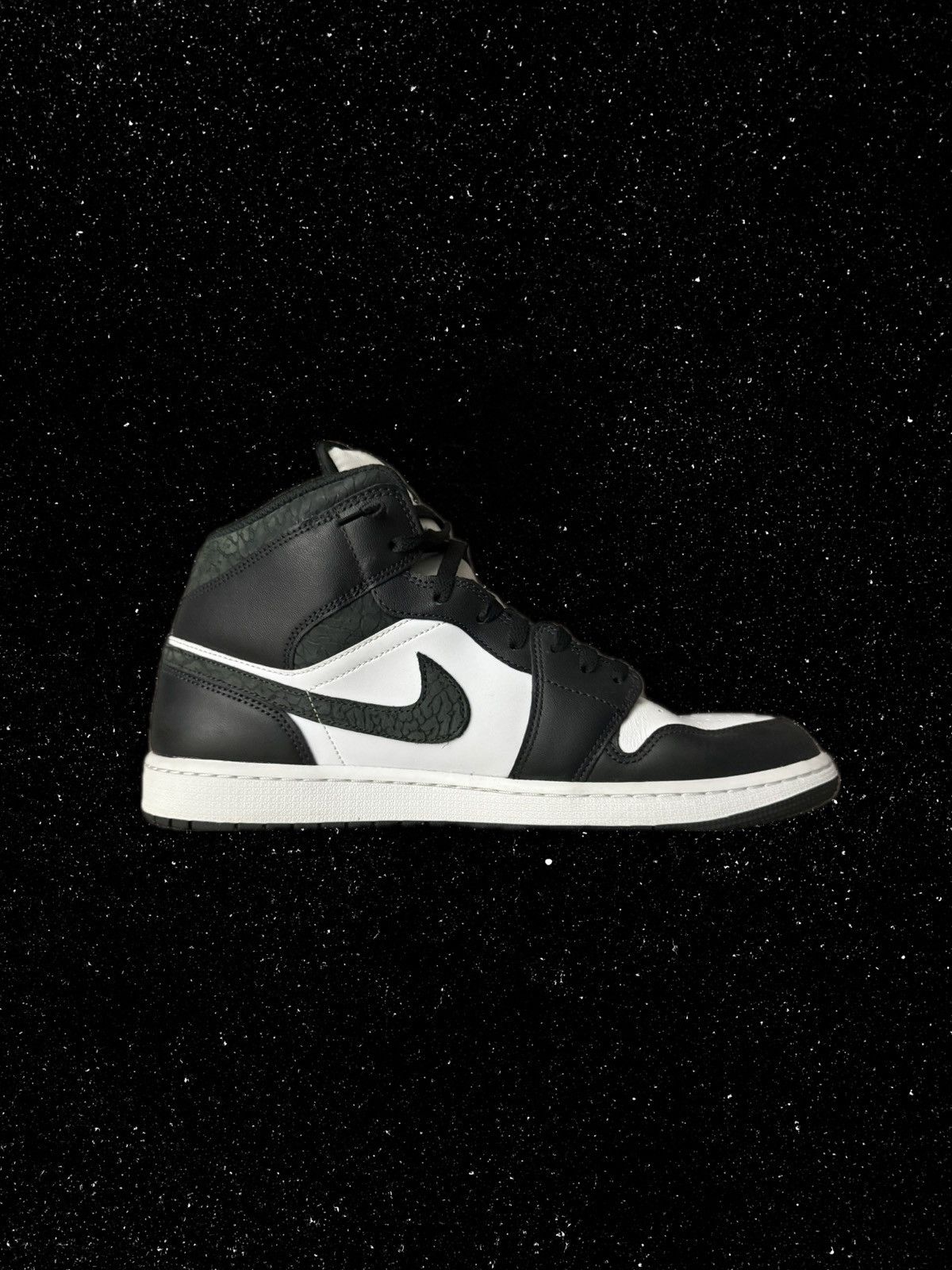 Jordan Brand Nike Air Jordan 1 Mid SE 'Panda Elephant' Size US 13 / EU 46 - 2 Thumbnail