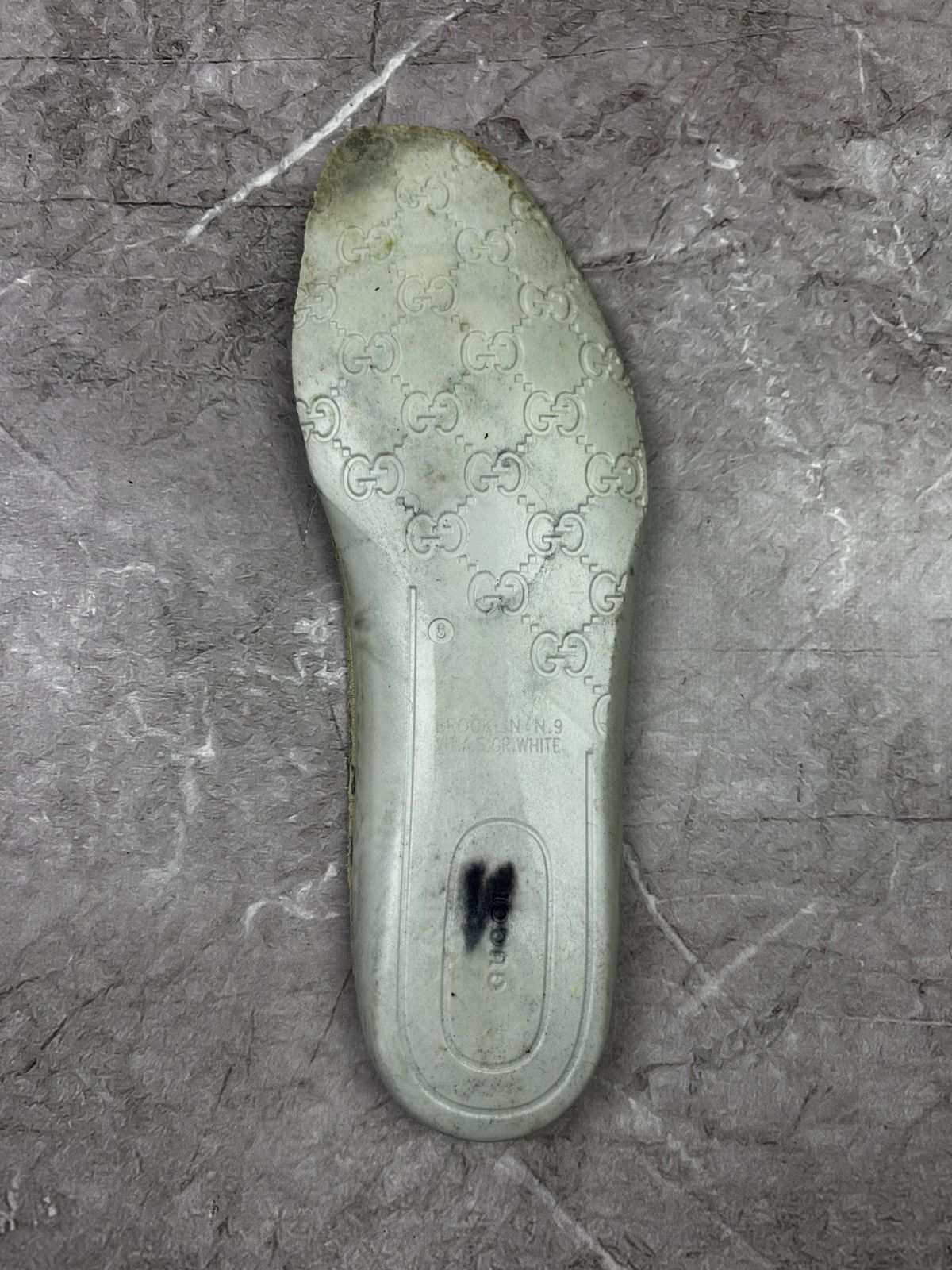 Designer Gucci Ace Blade Distressed Aged Lowtop sneakers Size US 10.5 / EU 43-44 - 21 Thumbnail