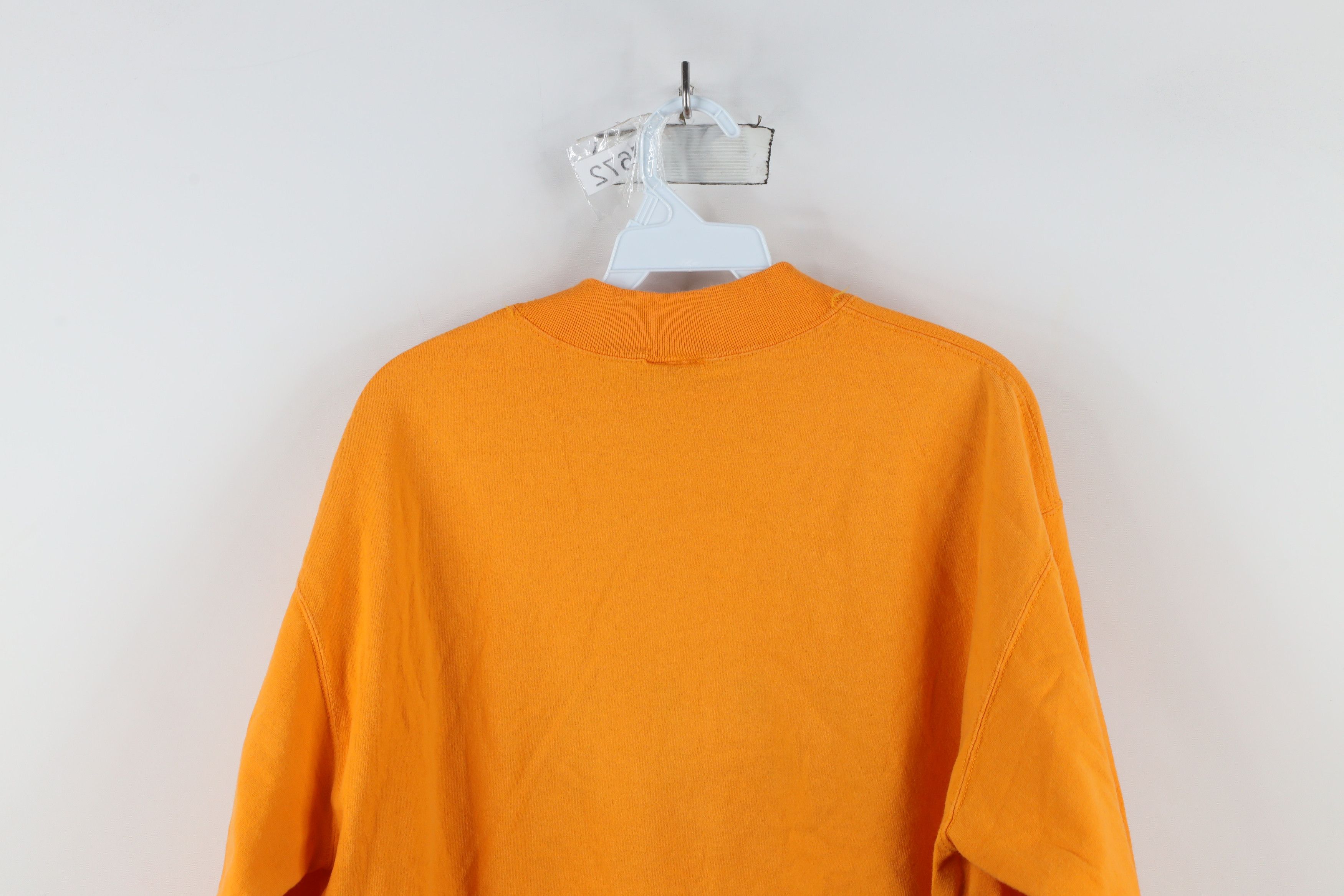 Vintage Vintage 90s University of Tennessee Lady Basketball T-Shirt Size US L / EU 52-54 / 3 - 12 Thumbnail