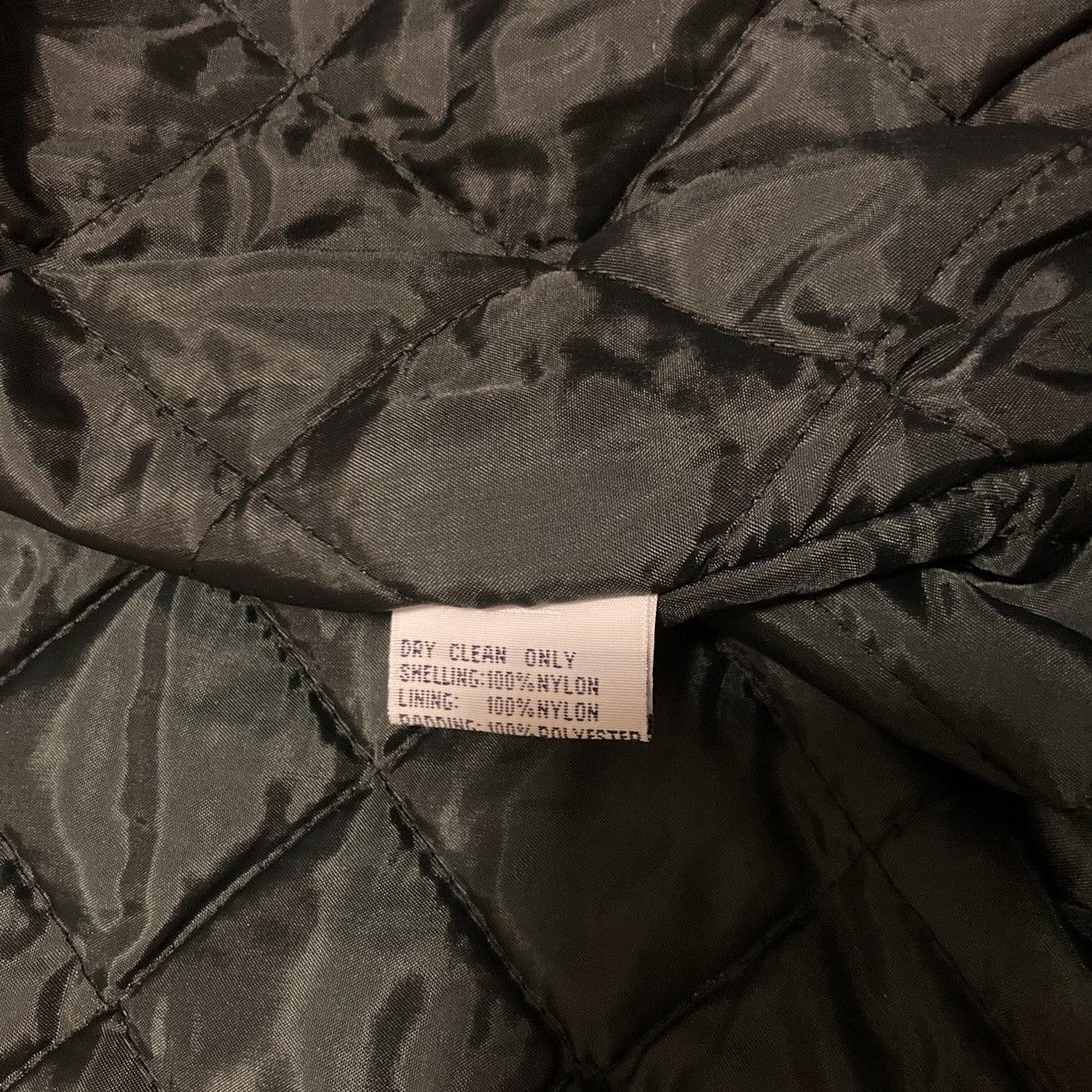 Spalding × Vintage Vintage 1990s Spalding Chicago Bulls Satin Bomber Jacket Size US S / EU 44-46 / 1 - 7 Thumbnail