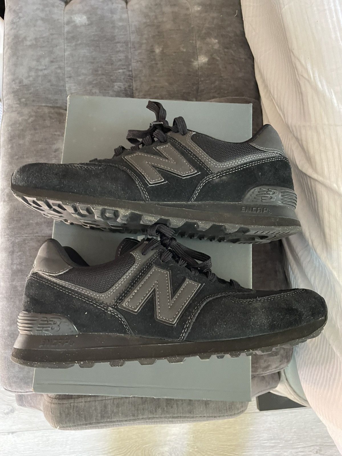 New Balance New Balance 574 core Size US 10 / EU 43 - 1 Thumbnail