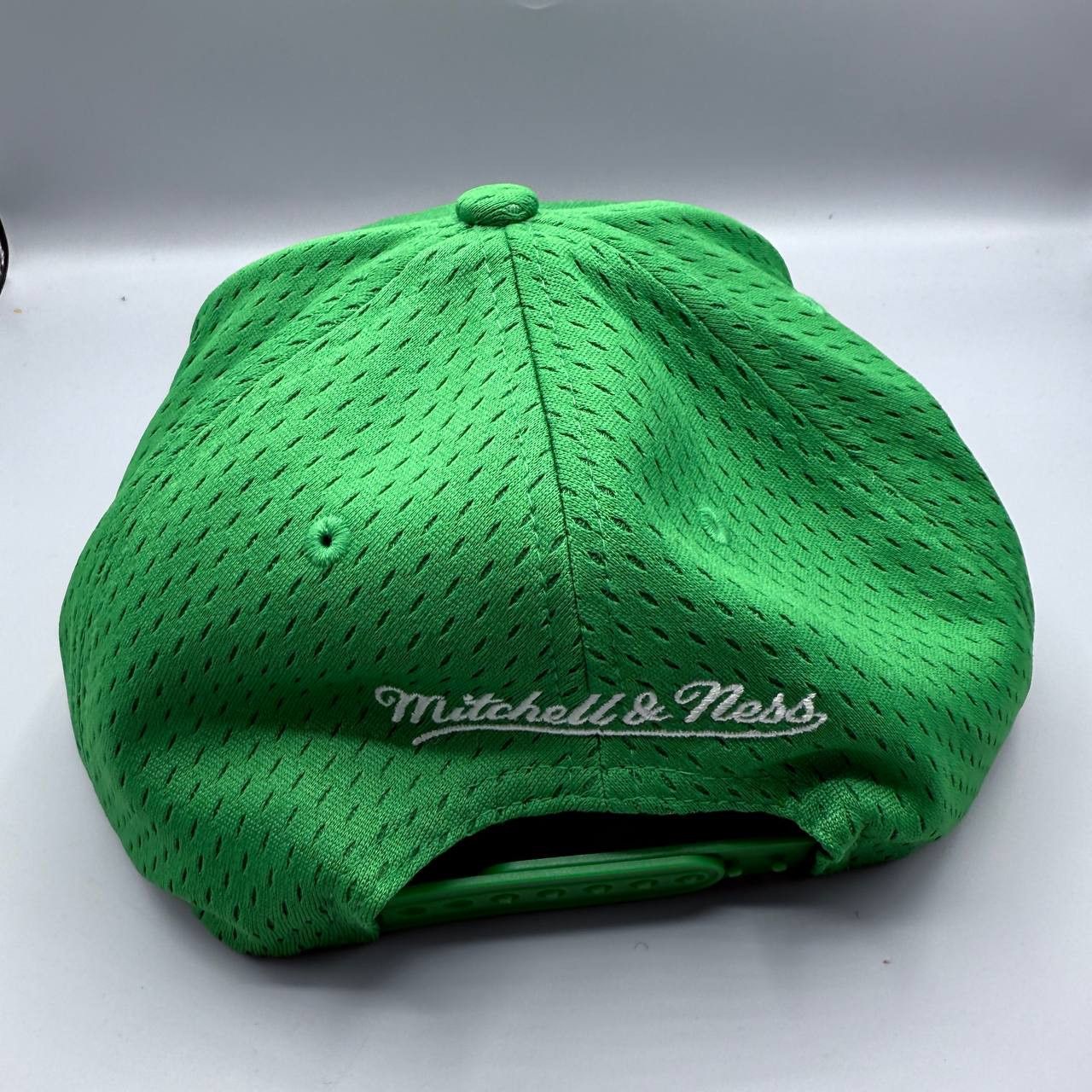 Mitchell & Ness Boston Celtics Hat Men Mesh NBA Snap Back Cap New Size ONE SIZE - 5 Thumbnail