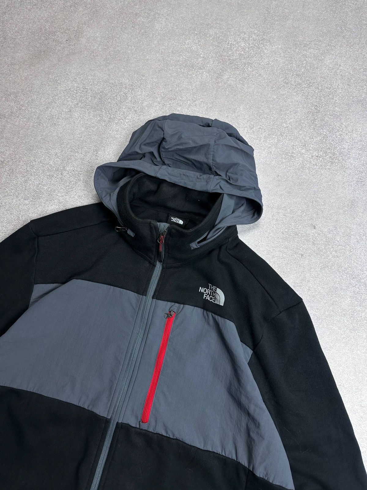The North Face Vintage The North Face Retro Hooded Jacket XL Size US XL / EU 56 / 4 - 2 Thumbnail