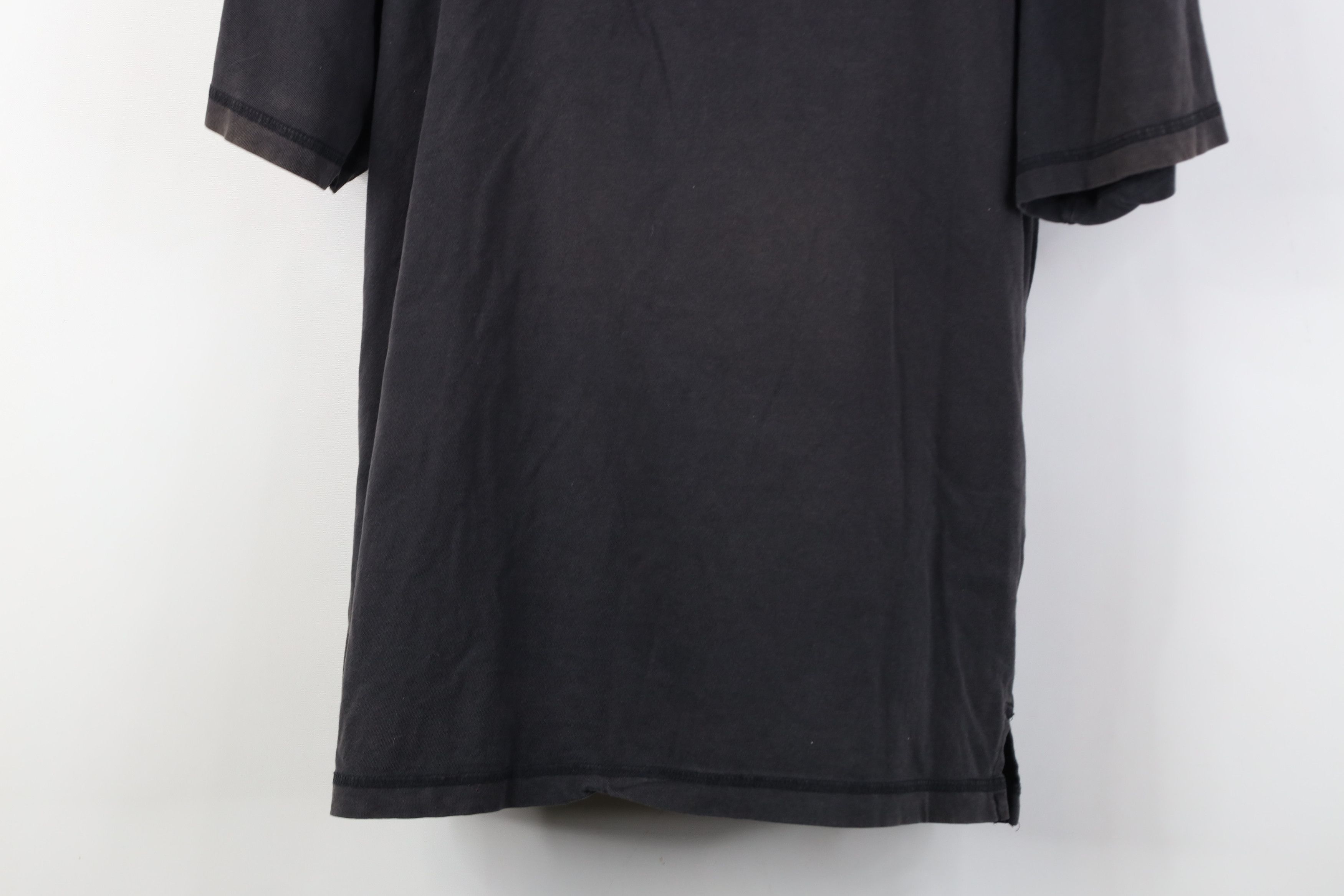Vintage Vintage 90s Y2K Streetwear Sun Faded Henley T-Shirt Black Size US L / EU 52-54 / 3 - 3 Thumbnail