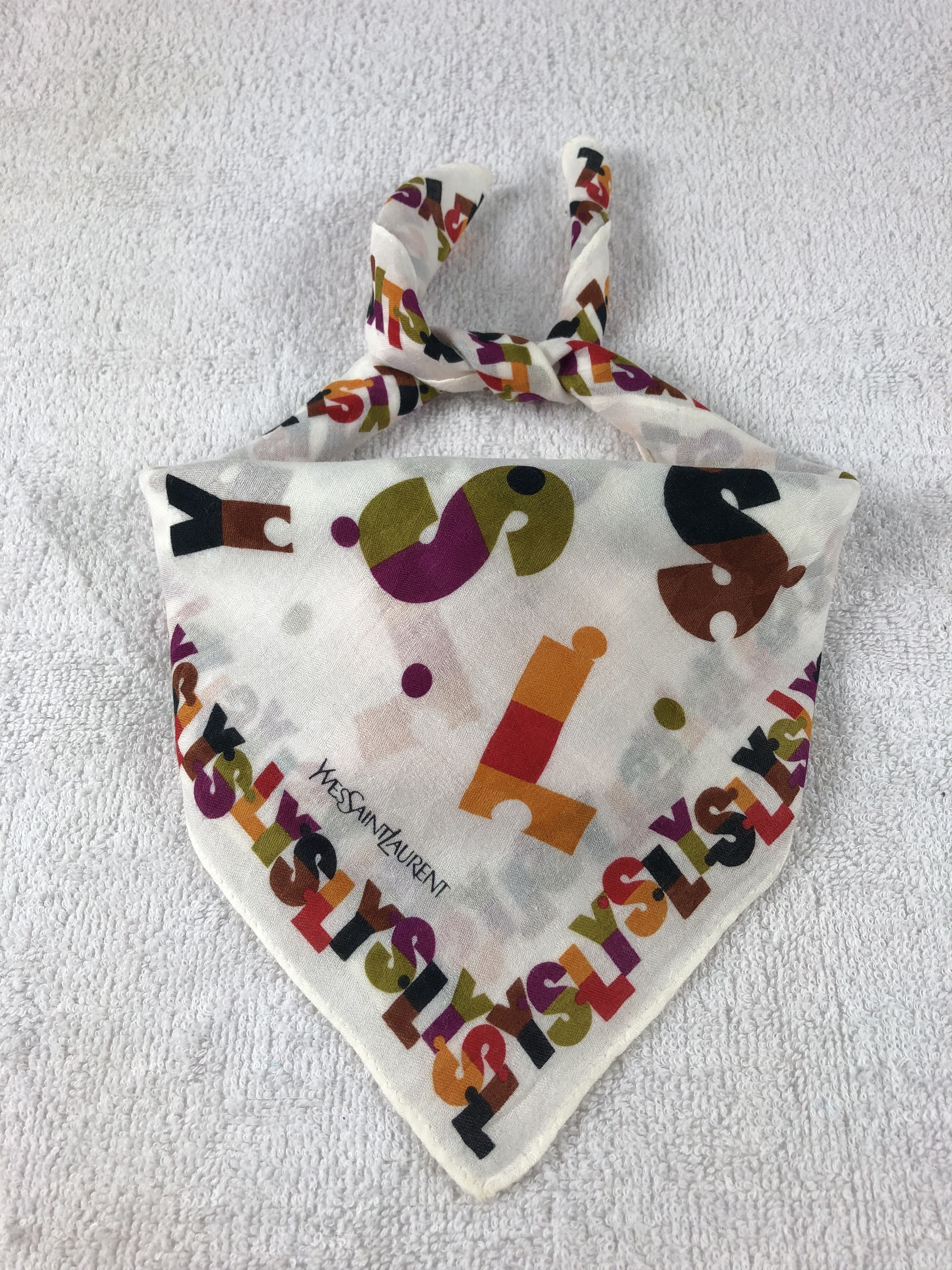 Yves Saint Laurent Yves Saint Laurent Handkerchief / Bandana / Neckerchief Size ONE SIZE - 1 Thumbnail