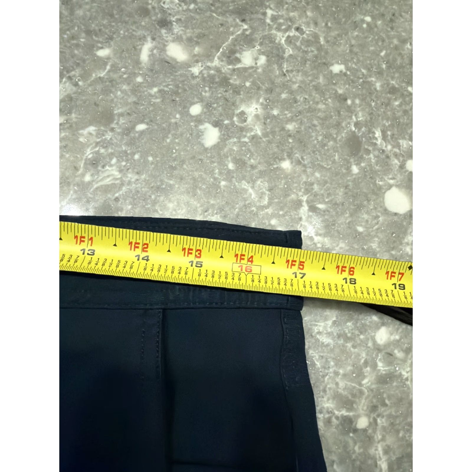 Lululemon Lululemon Commission Shorts Classic 10.5’ Mens Size 34 Navy Blue Size US 34 / EU 50 - 3 Thumbnail