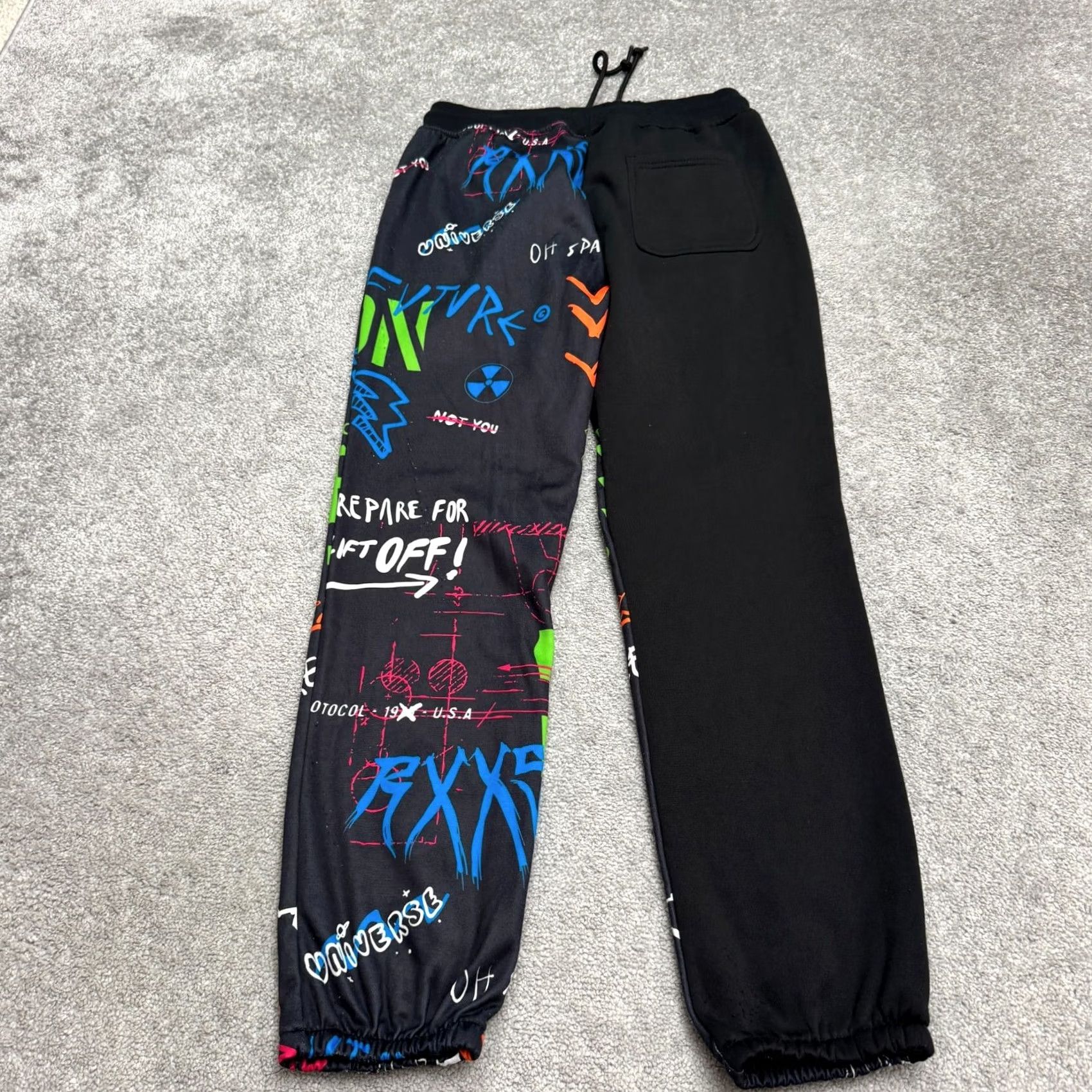 Reason Reason Graffiti Space Print Graphic Jogger Sweatpants Men S Black Streetwear Size US 29 - 2 Thumbnail
