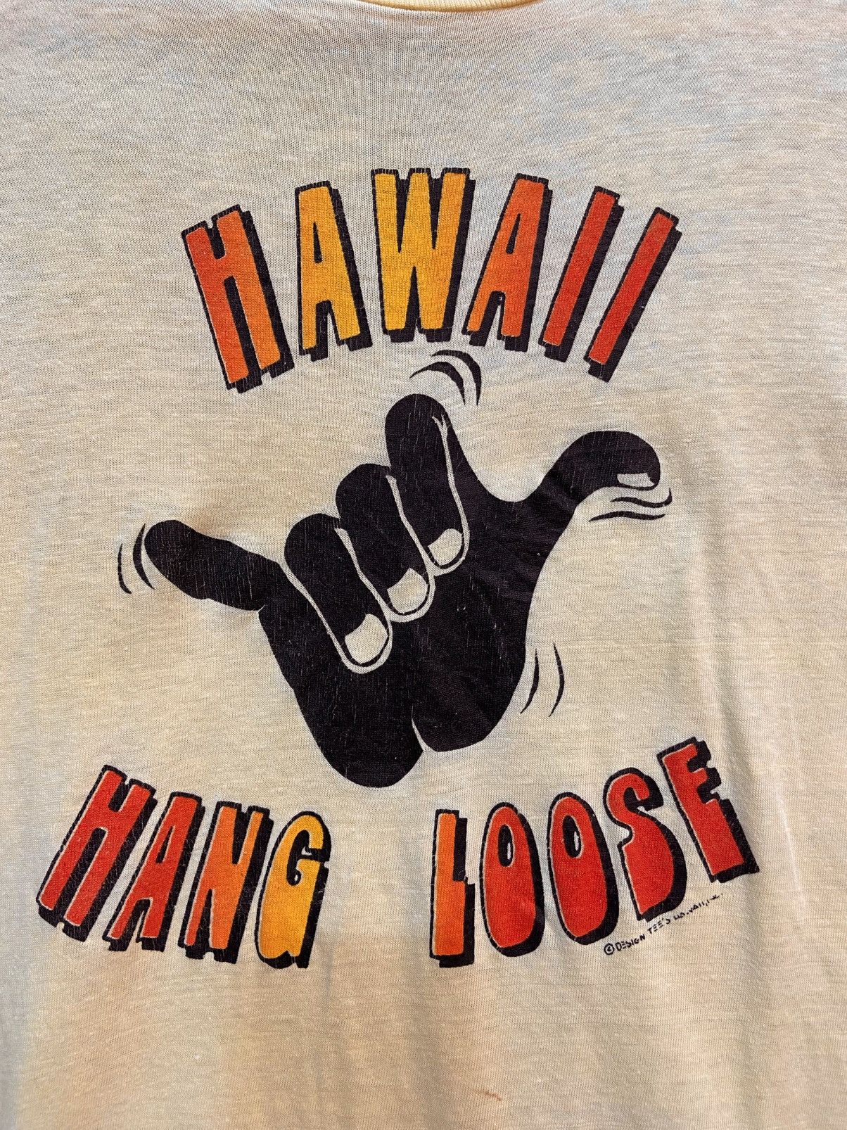 Vintage Vintage 80s Hawaii Hang Loose t shirt Size US S / EU 44-46 / 1 - 4 Thumbnail